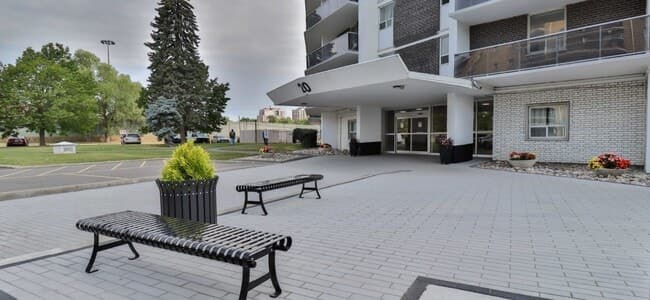 St Andrews Towers - Photo 23