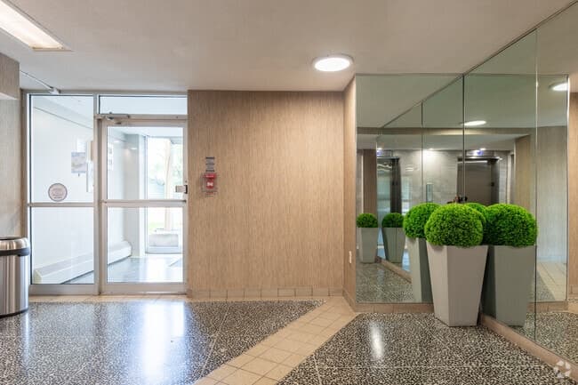 St Andrews Towers - Photo 21