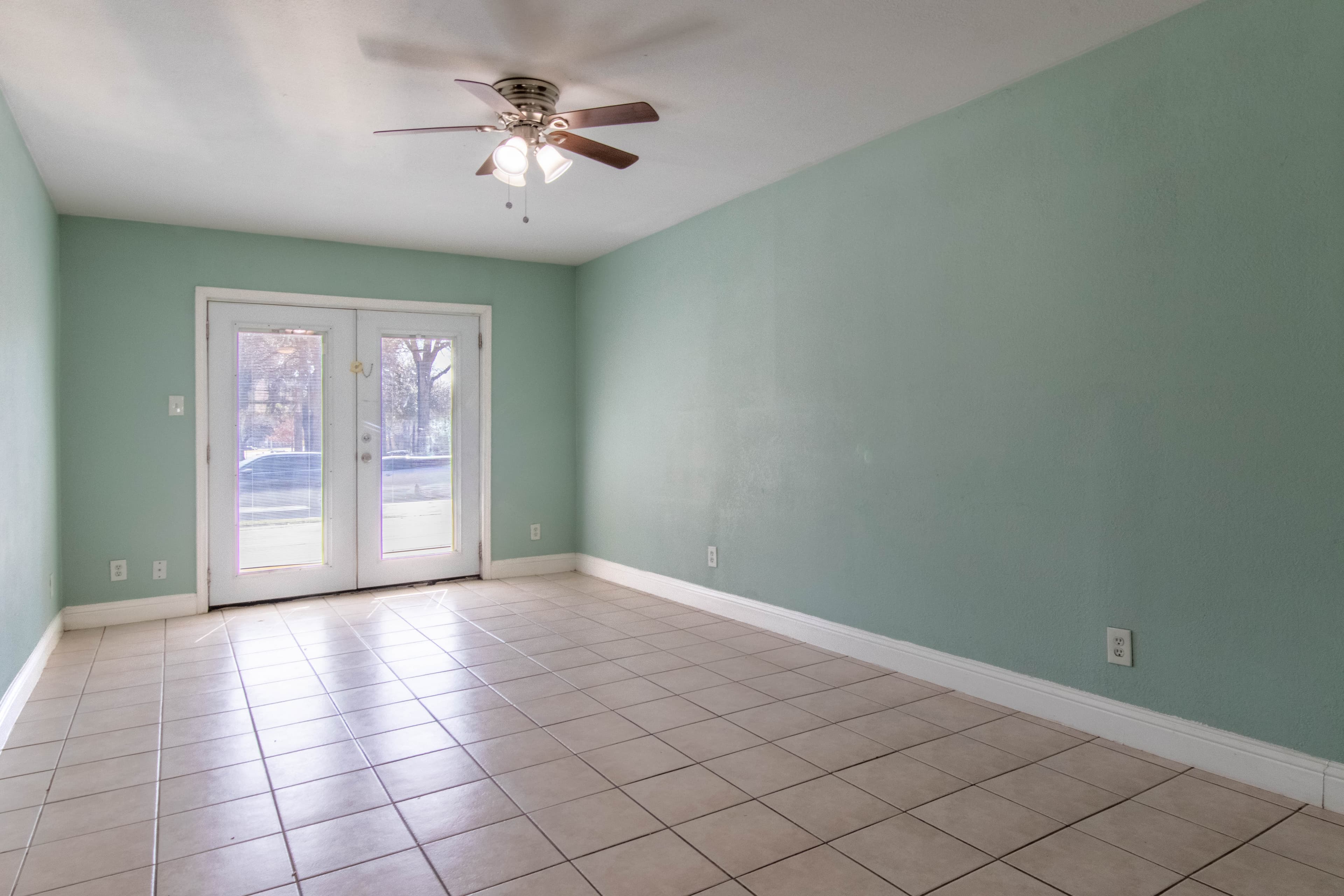 Scott Brown Properties - Photo 4