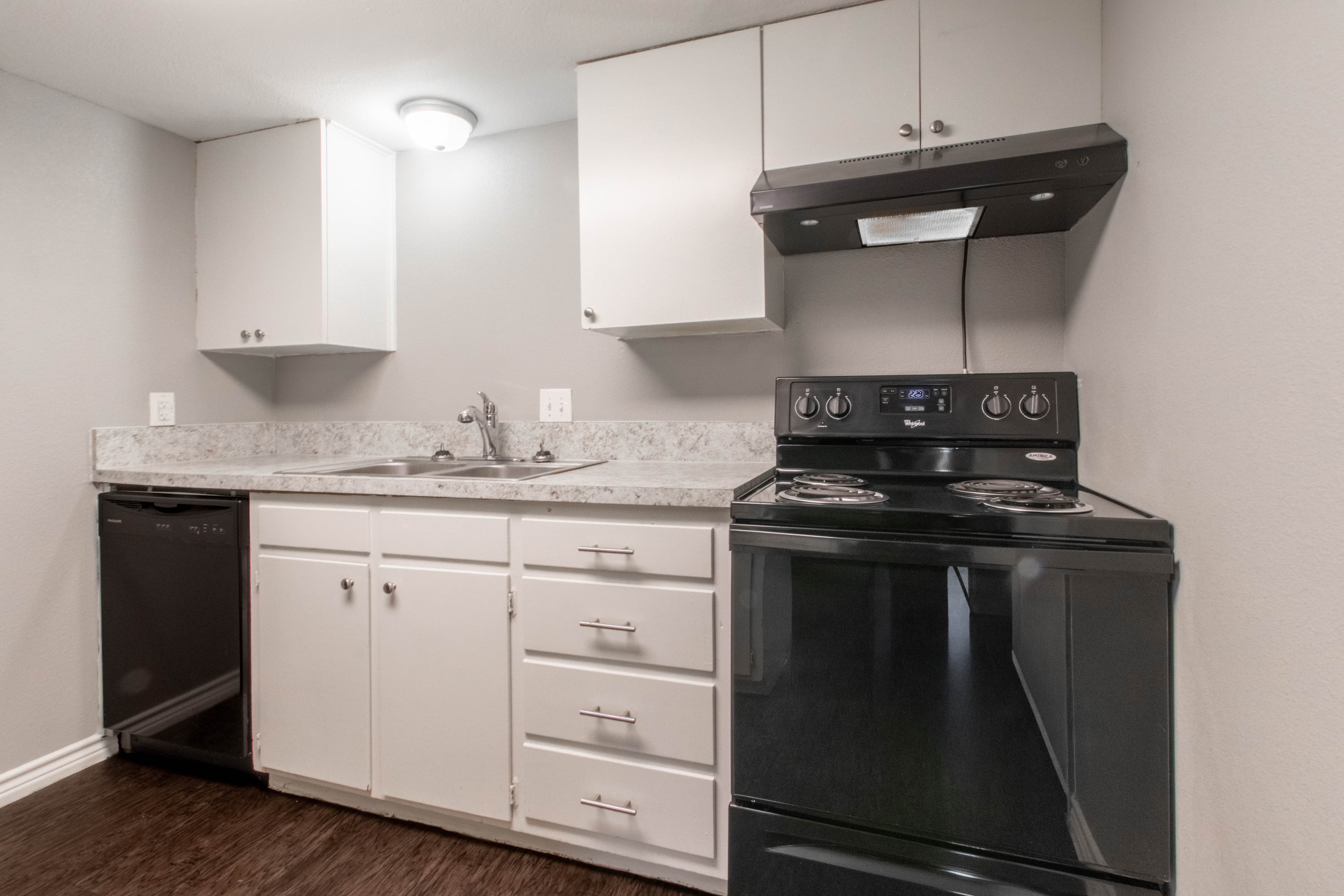 Scott Brown Properties - Photo 18