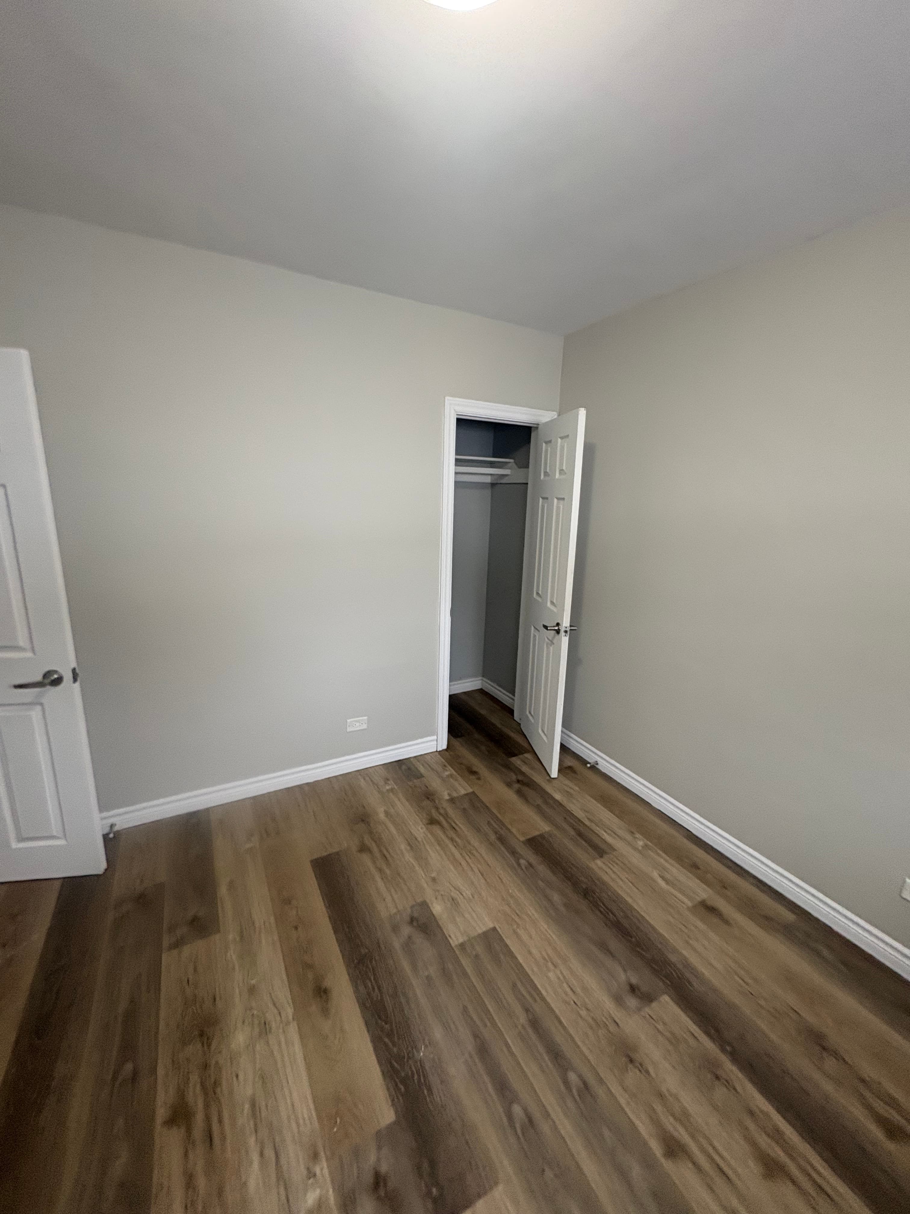 Whitehall Apartments — 8 - Photo 2