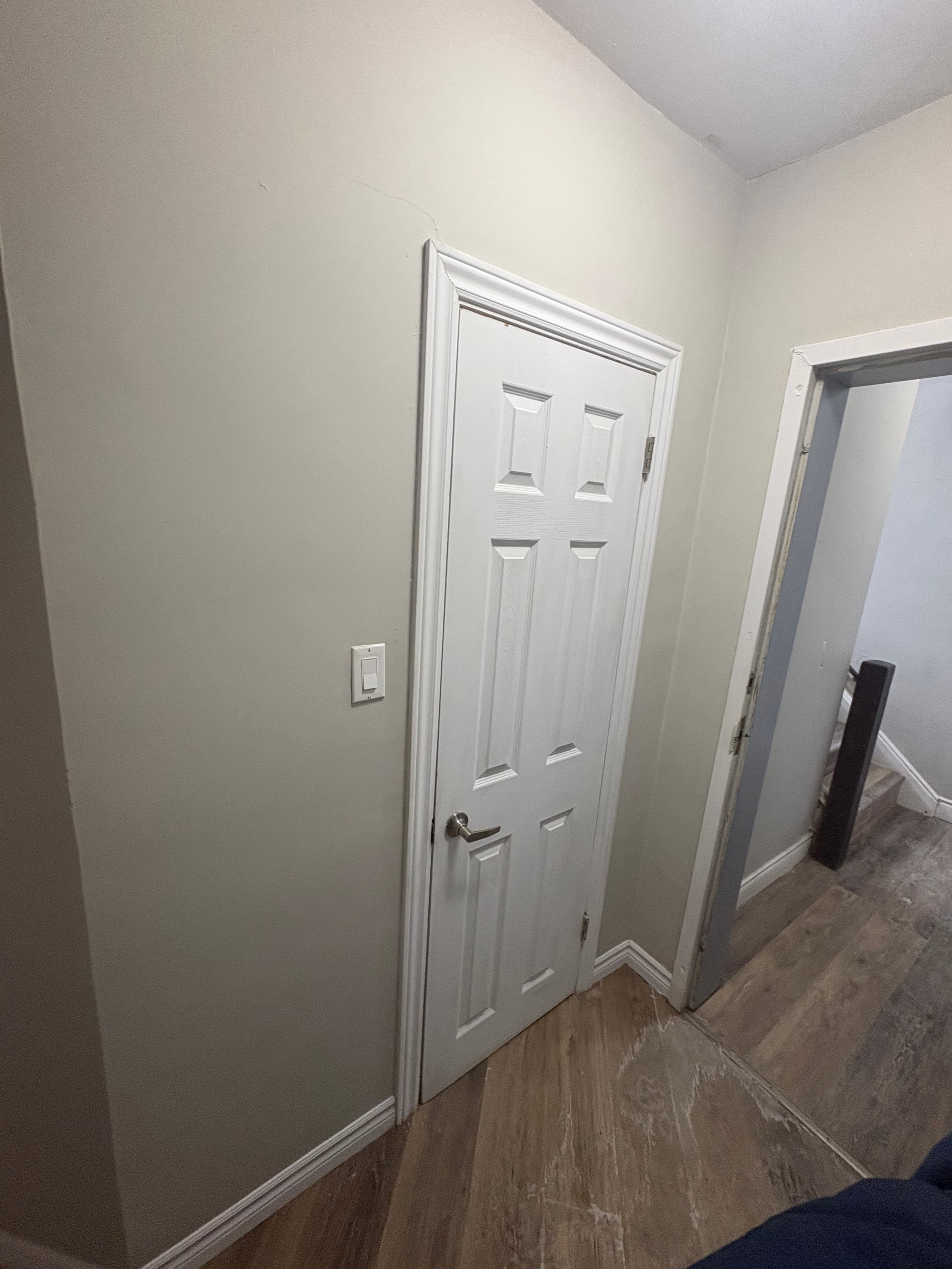 Whitehall Apartments — 8 - Photo 5