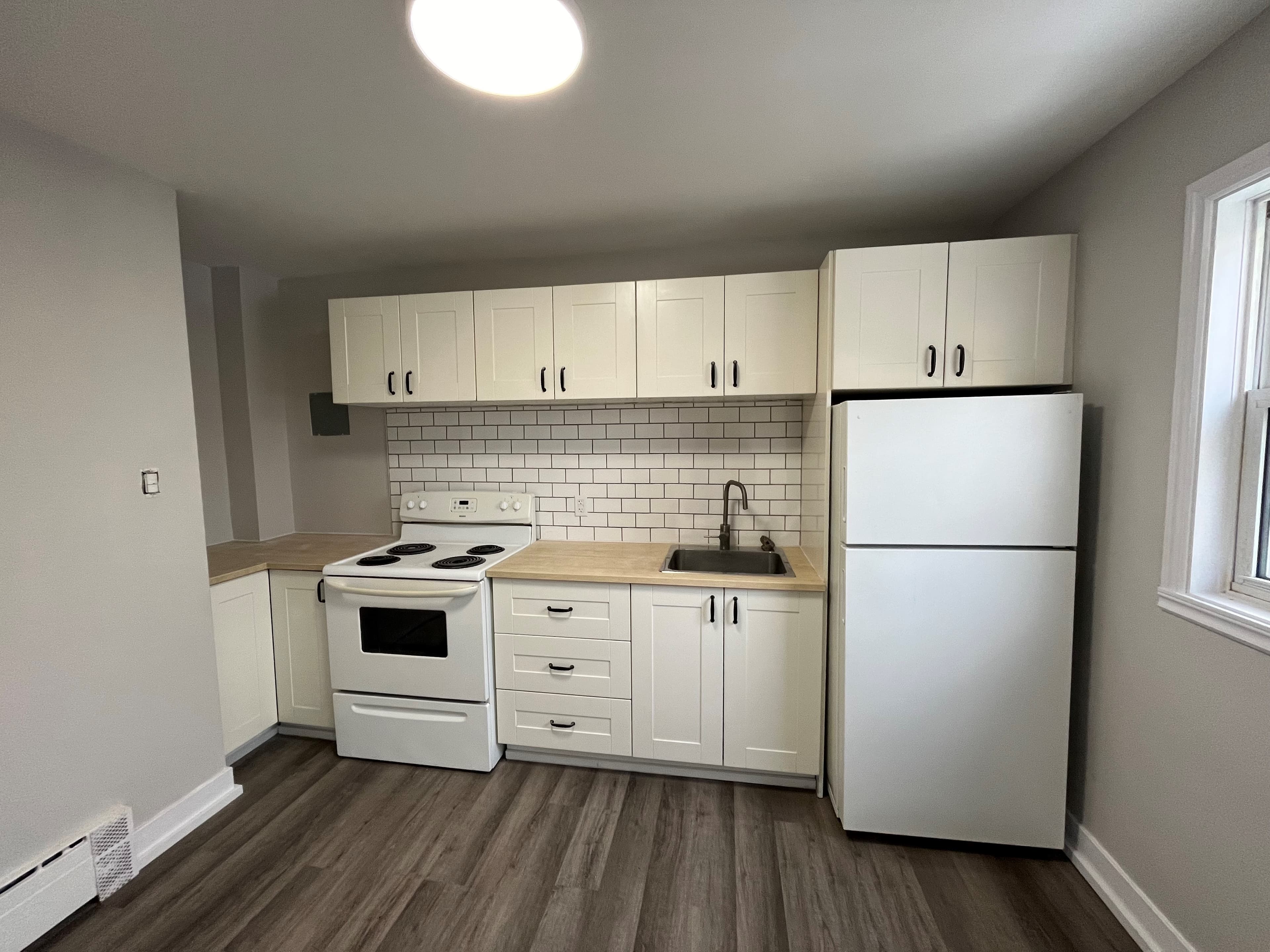 Urchin Property Management Inc. - Photo 2
