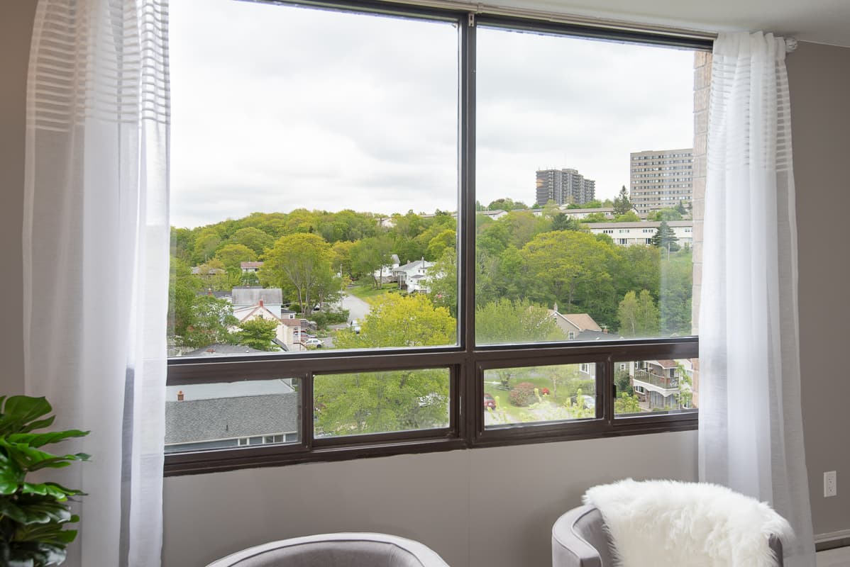 Hazelview Properties — 809 - Photo 5