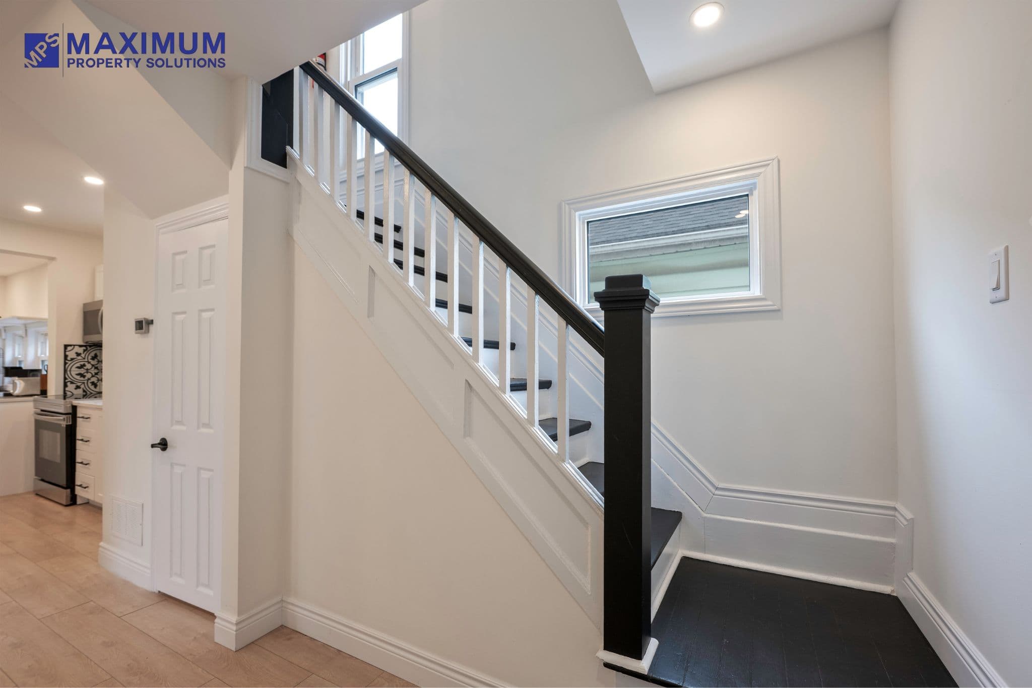 Maximum Property Solutions - Photo 17