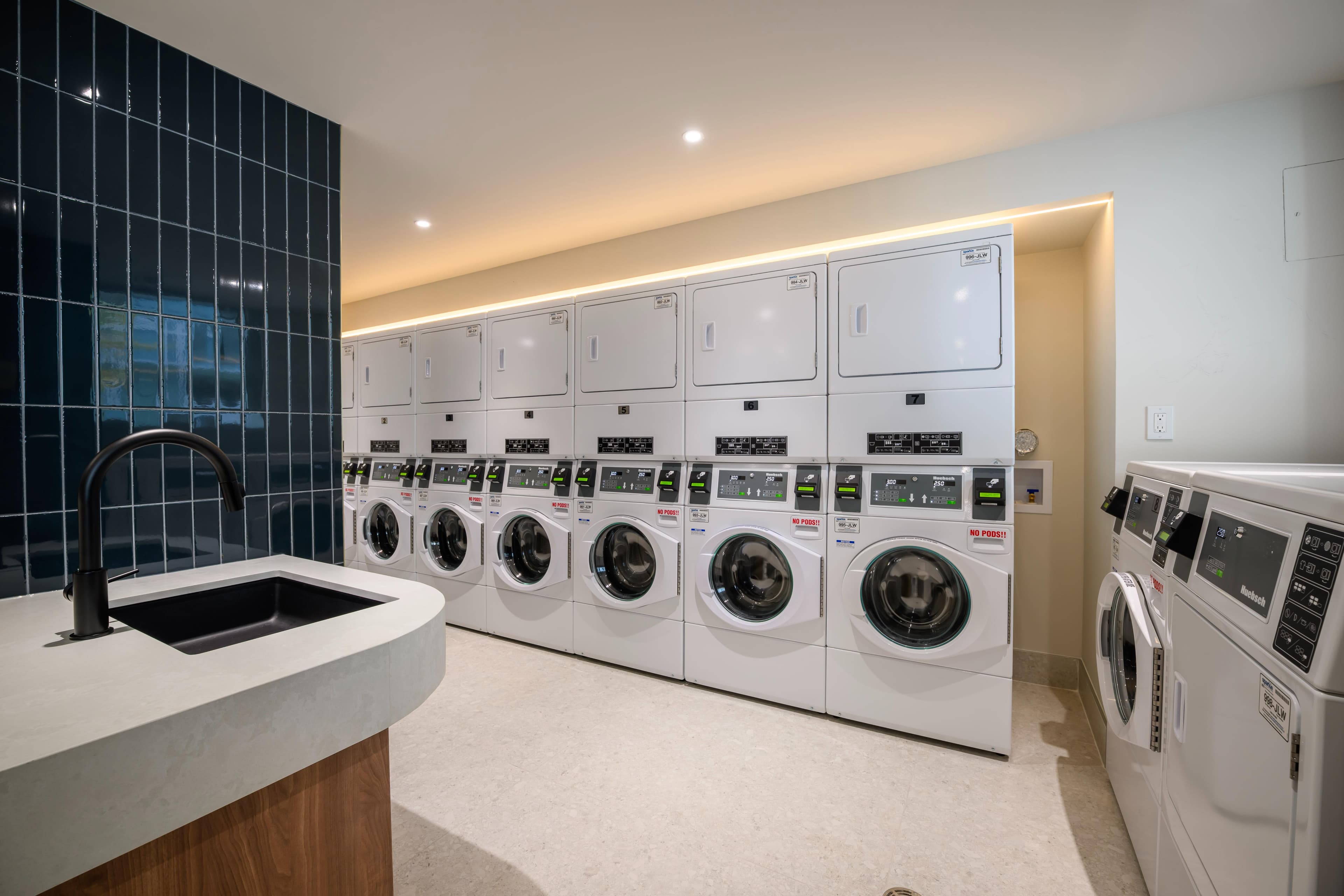 Hazelview Properties — 2 Bed - Photo 30