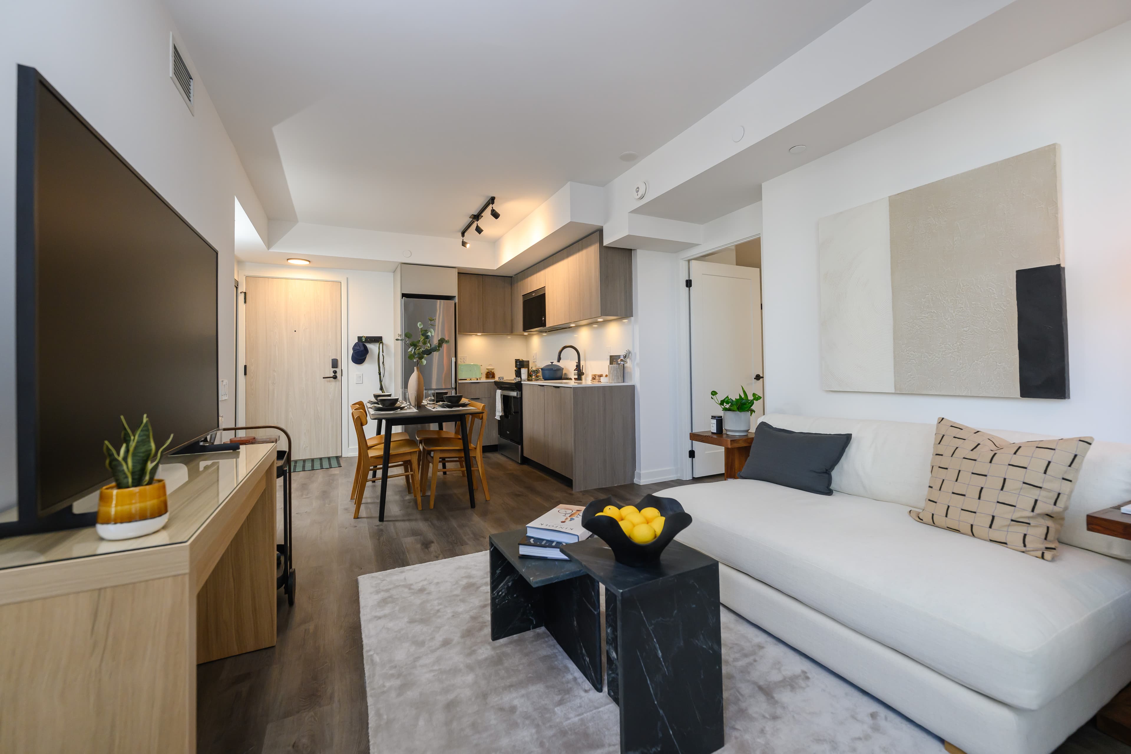 Hazelview Properties — 2 Bed - Photo 42