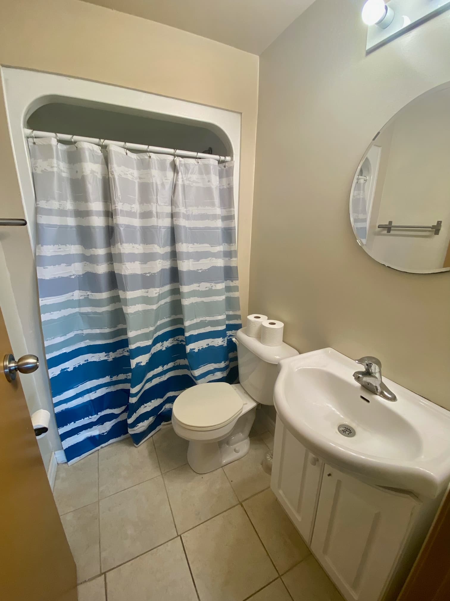 K-W Property Management — Room 3 - Unit 102 - Photo 10