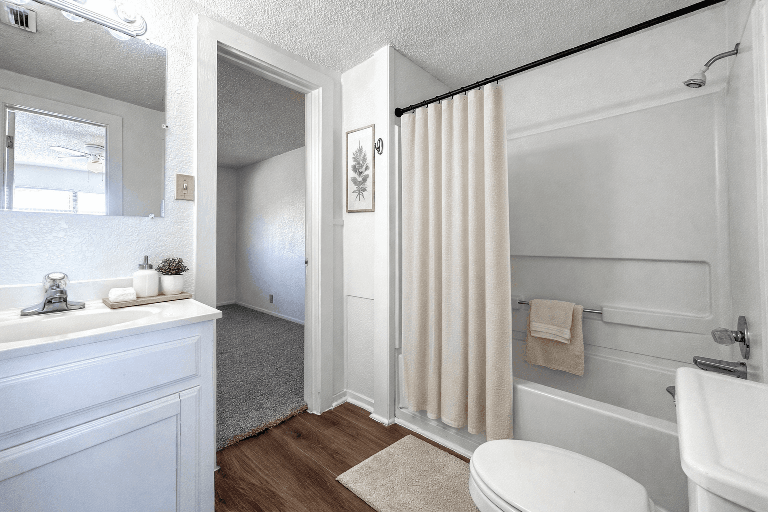 Scott Brown Properties — Elm Place Apartments - Photo 14
