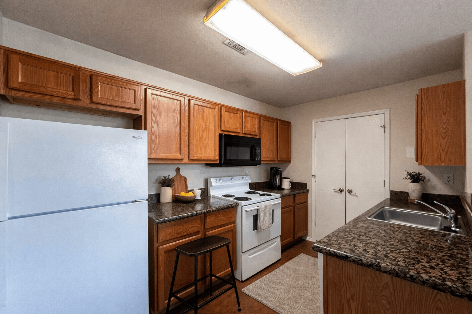 Scott Brown Properties - Photo 5