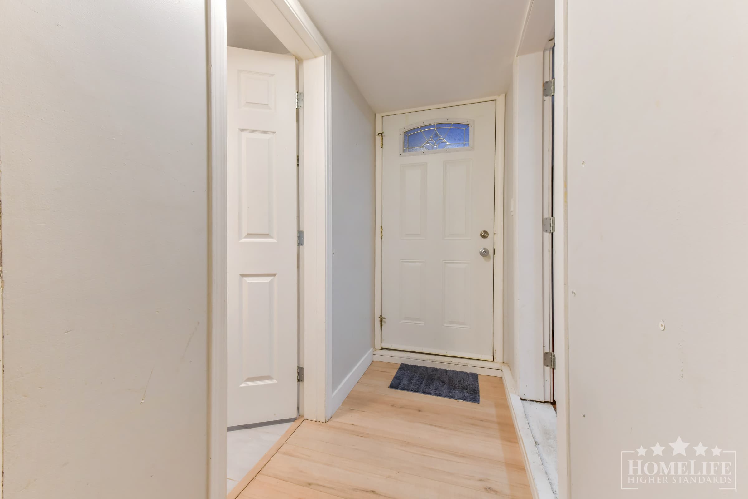 7437 Garfield Dr - Upper House & Basement - Photo 3