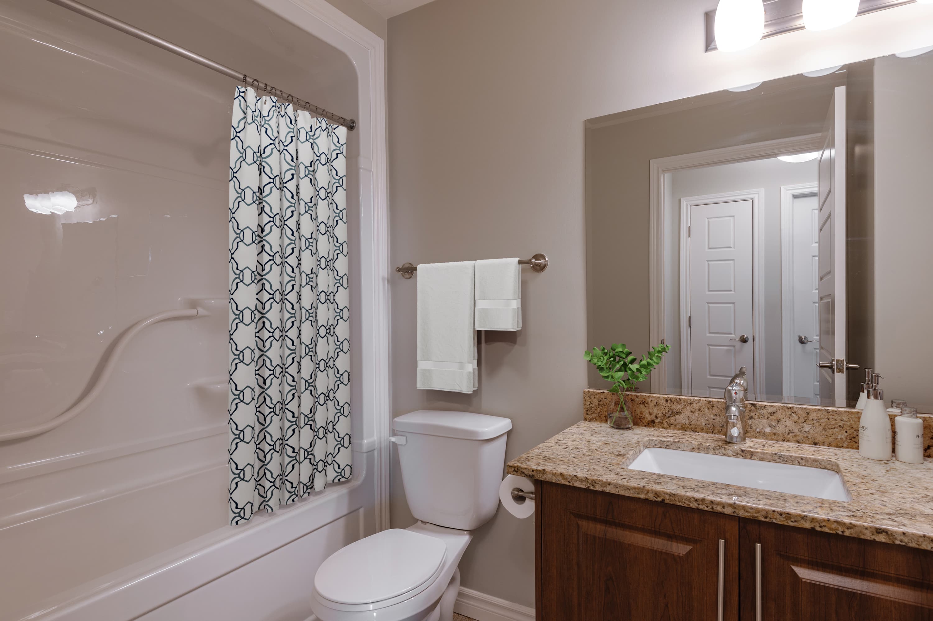 Hazelview Properties — 109 - Photo 8