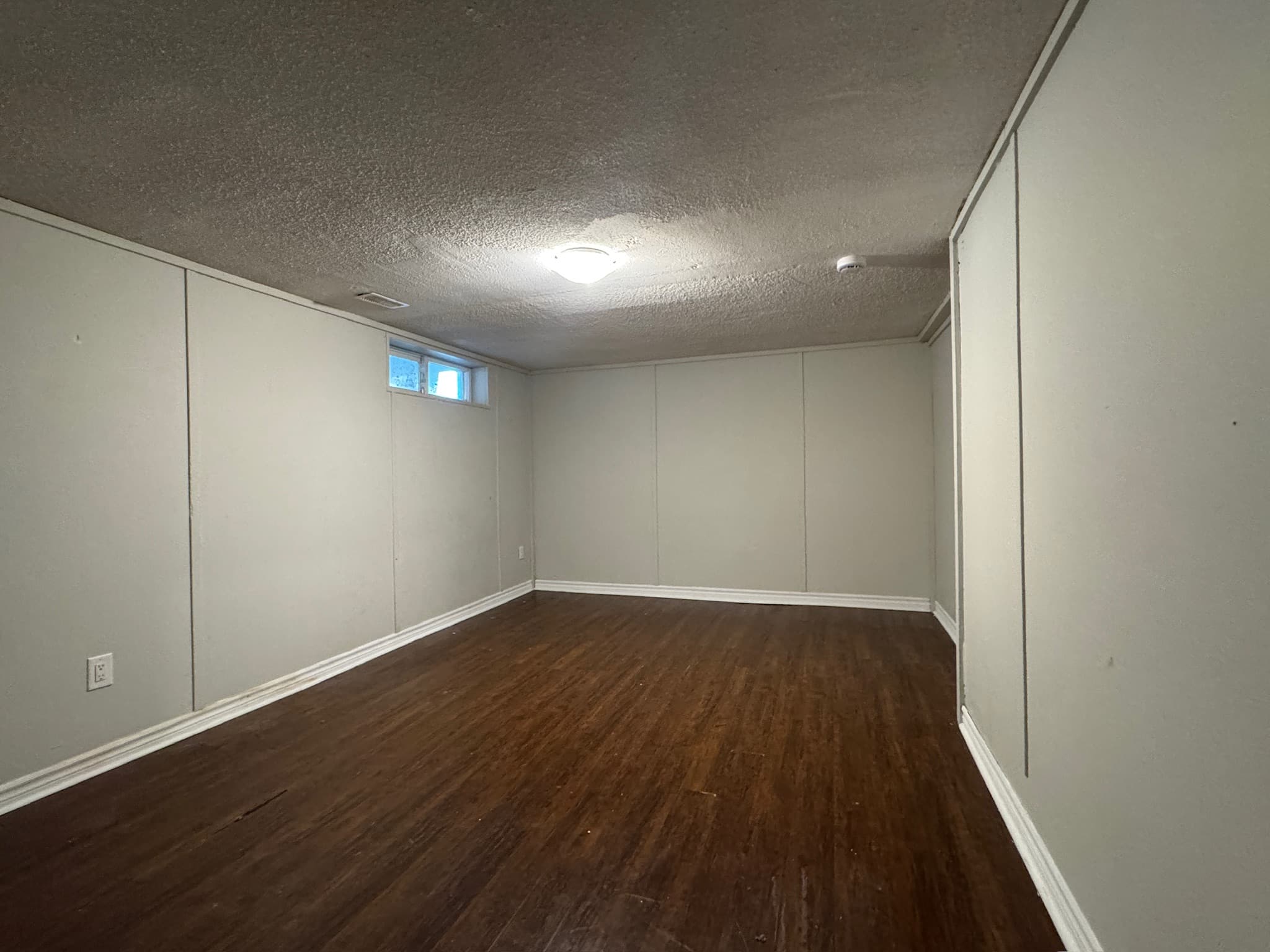 Whitehall Apartments — 14 - Photo 19