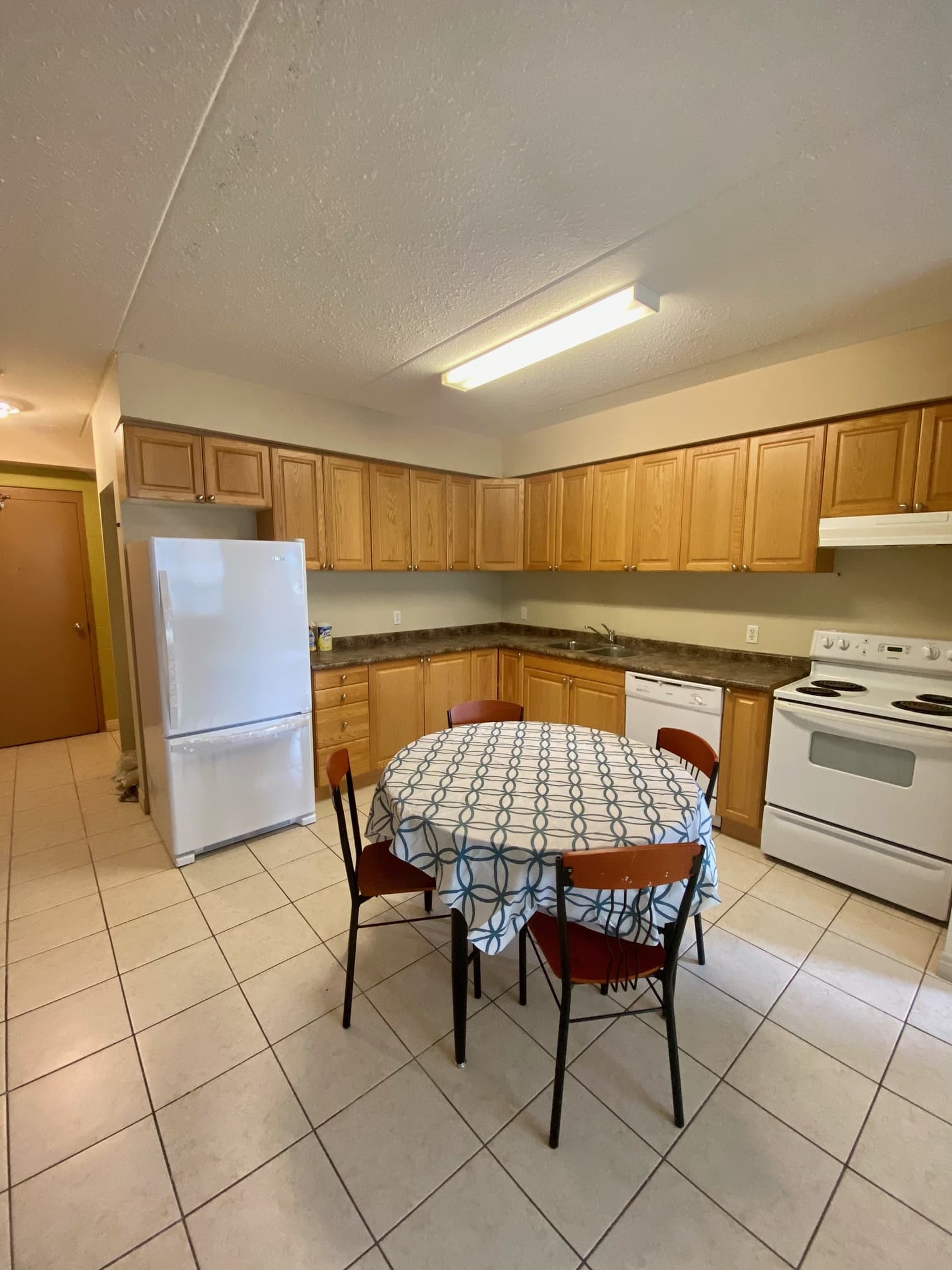K-W Property Management — Room 3 - Unit 102 - Photo 22