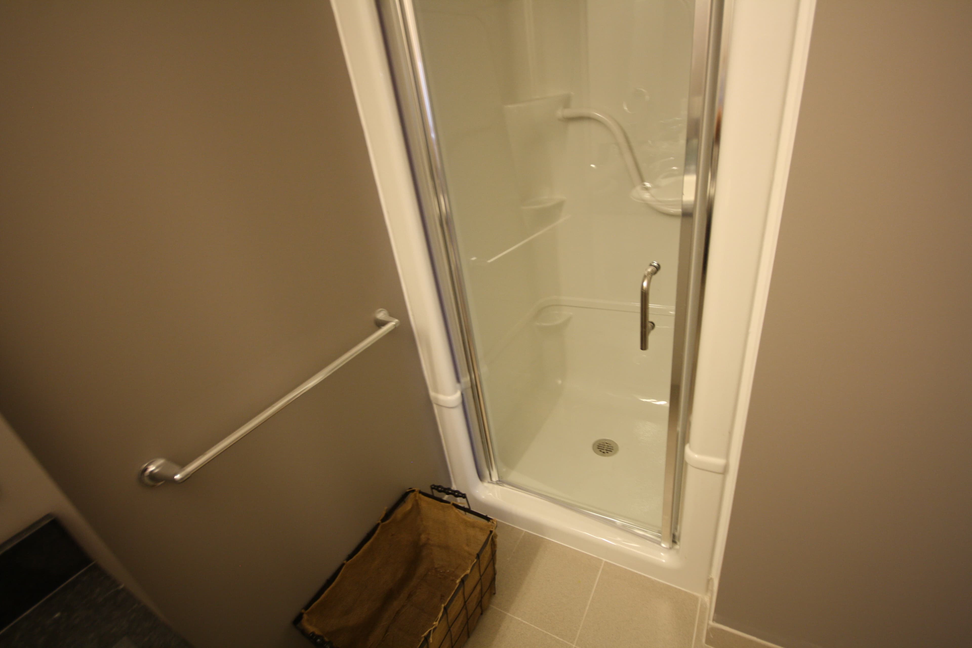 MainCline Executive Student rooms — 103-Room3 - Photo 78
