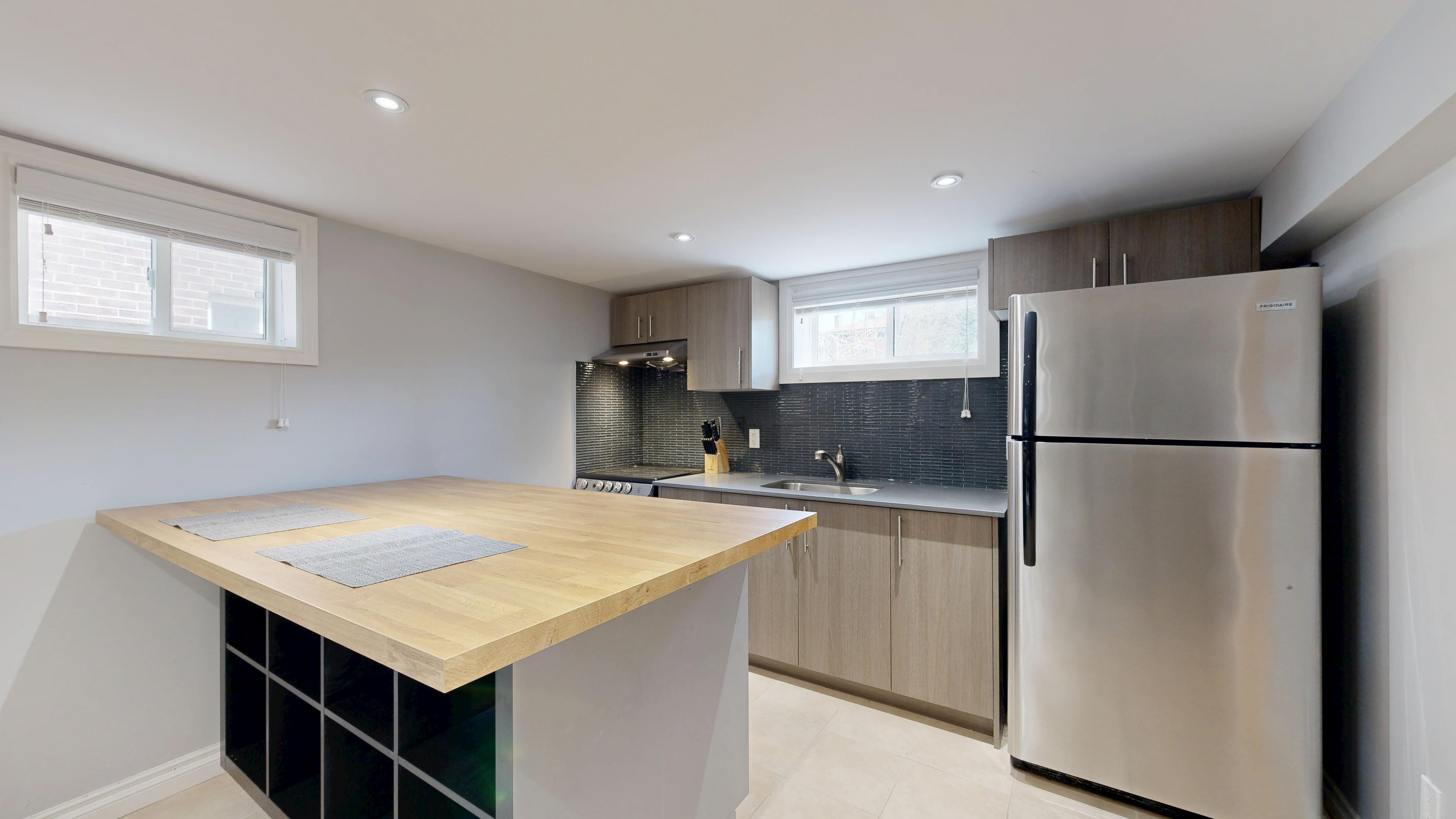 Rhenti — 1 Bedroom(s) and 1 Bathroom(s) - Photo 3