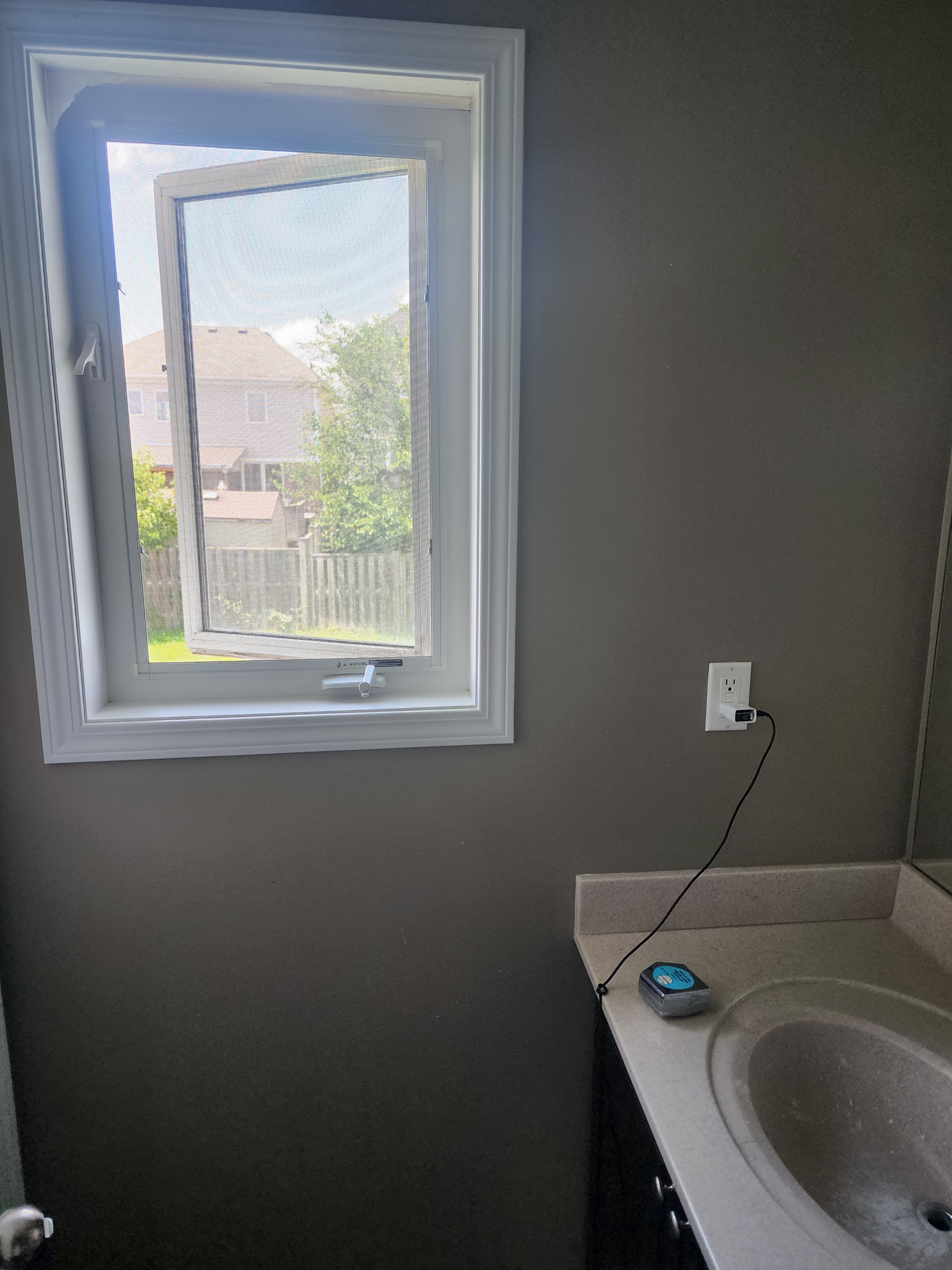 K-W Property Management — 4 Bedroom(s) and 2.5 Bathroom(s) - Photo 19