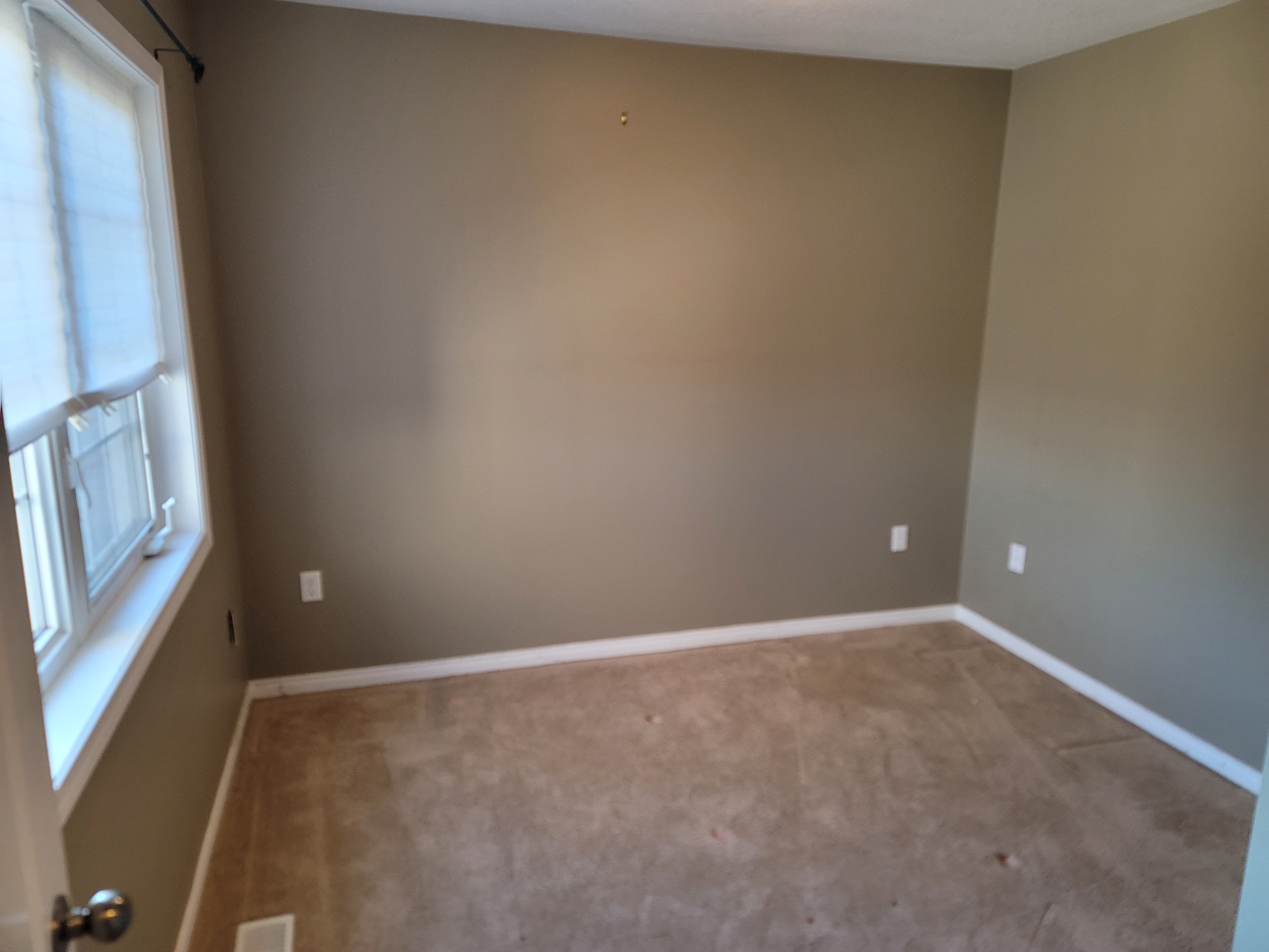 K-W Property Management — 4 Bedroom(s) and 2.5 Bathroom(s) - Photo 20