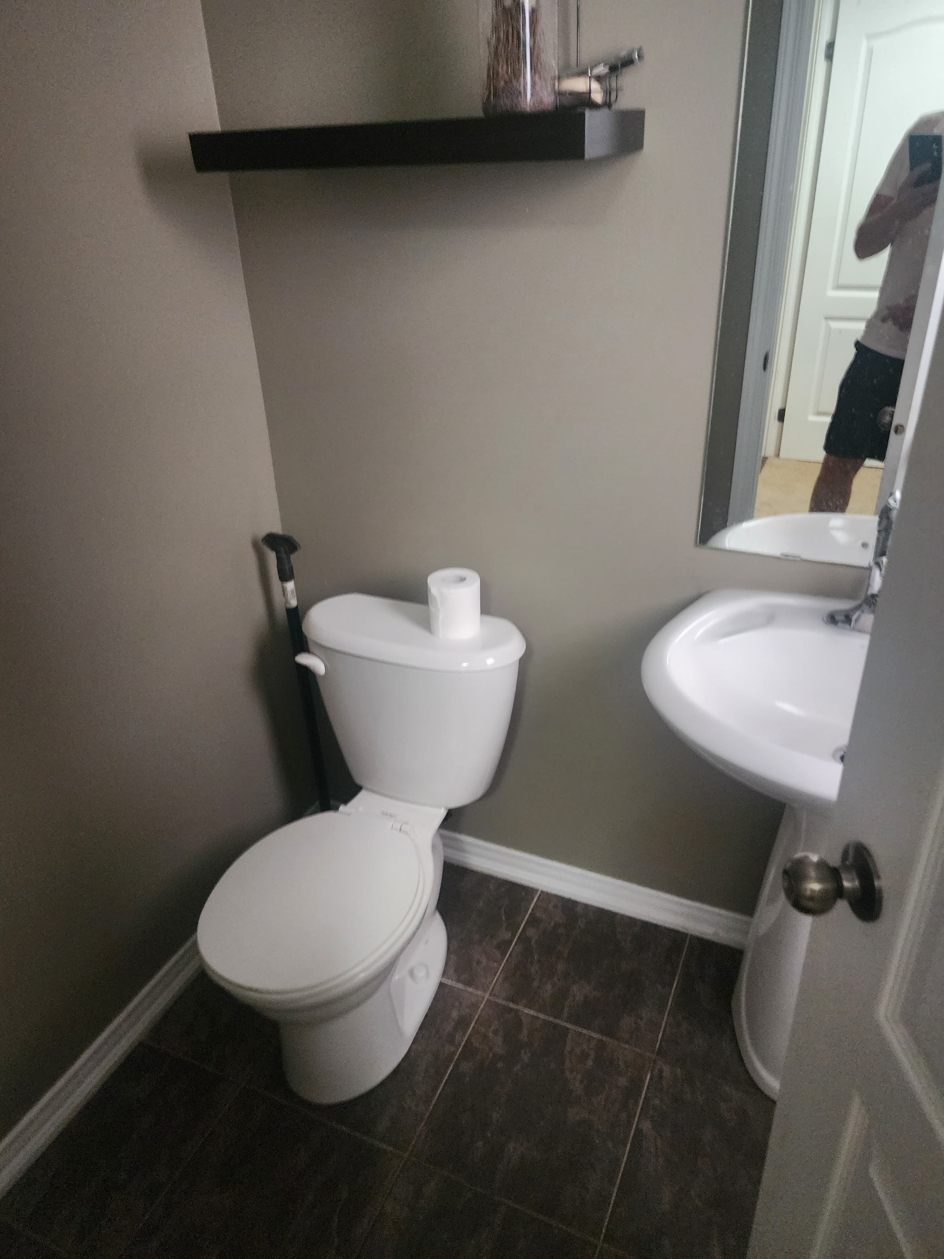 K-W Property Management — 4 Bedroom(s) and 2.5 Bathroom(s) - Photo 11