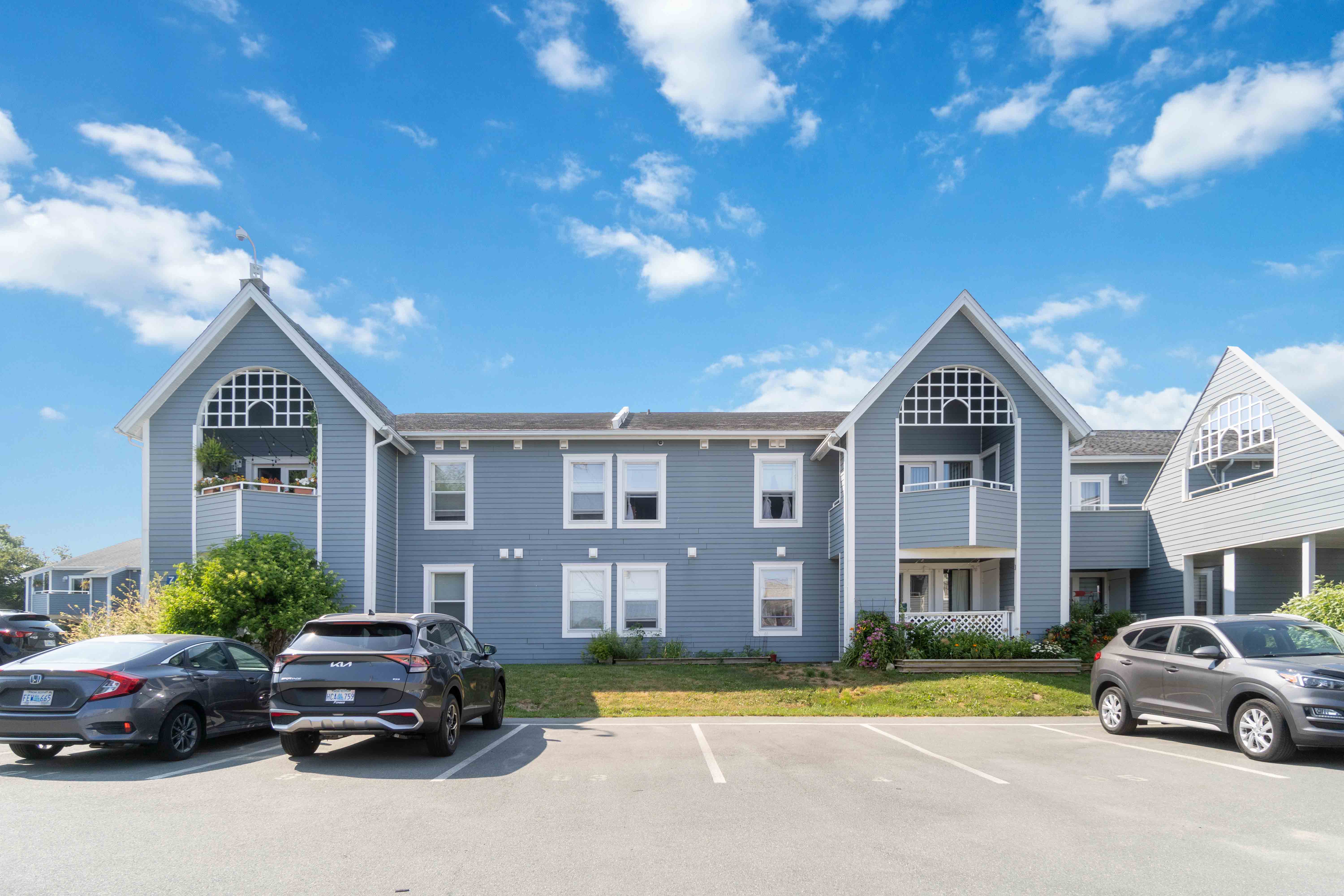 horizon court properties — 705