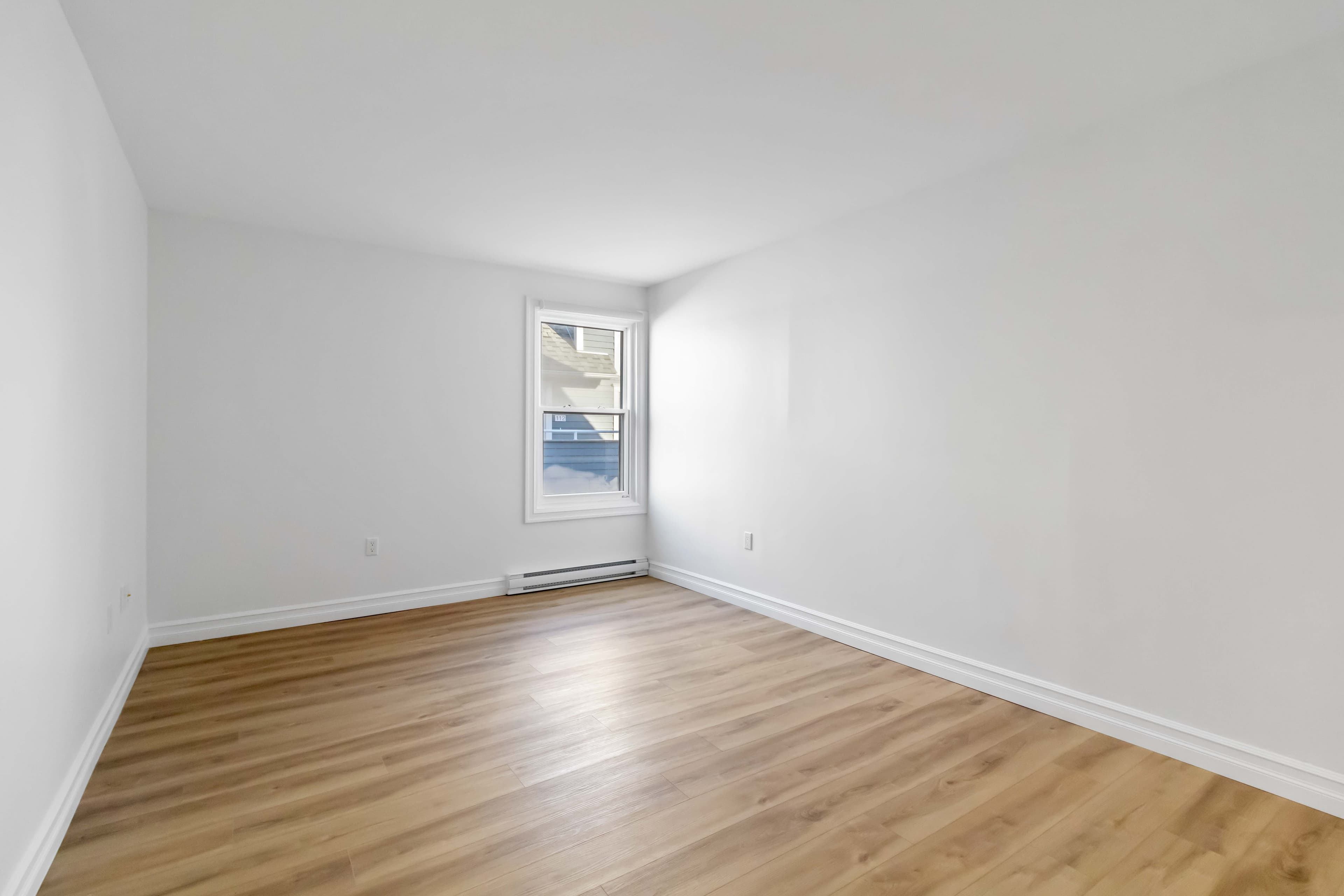 horizon court properties — 705 - Photo 4