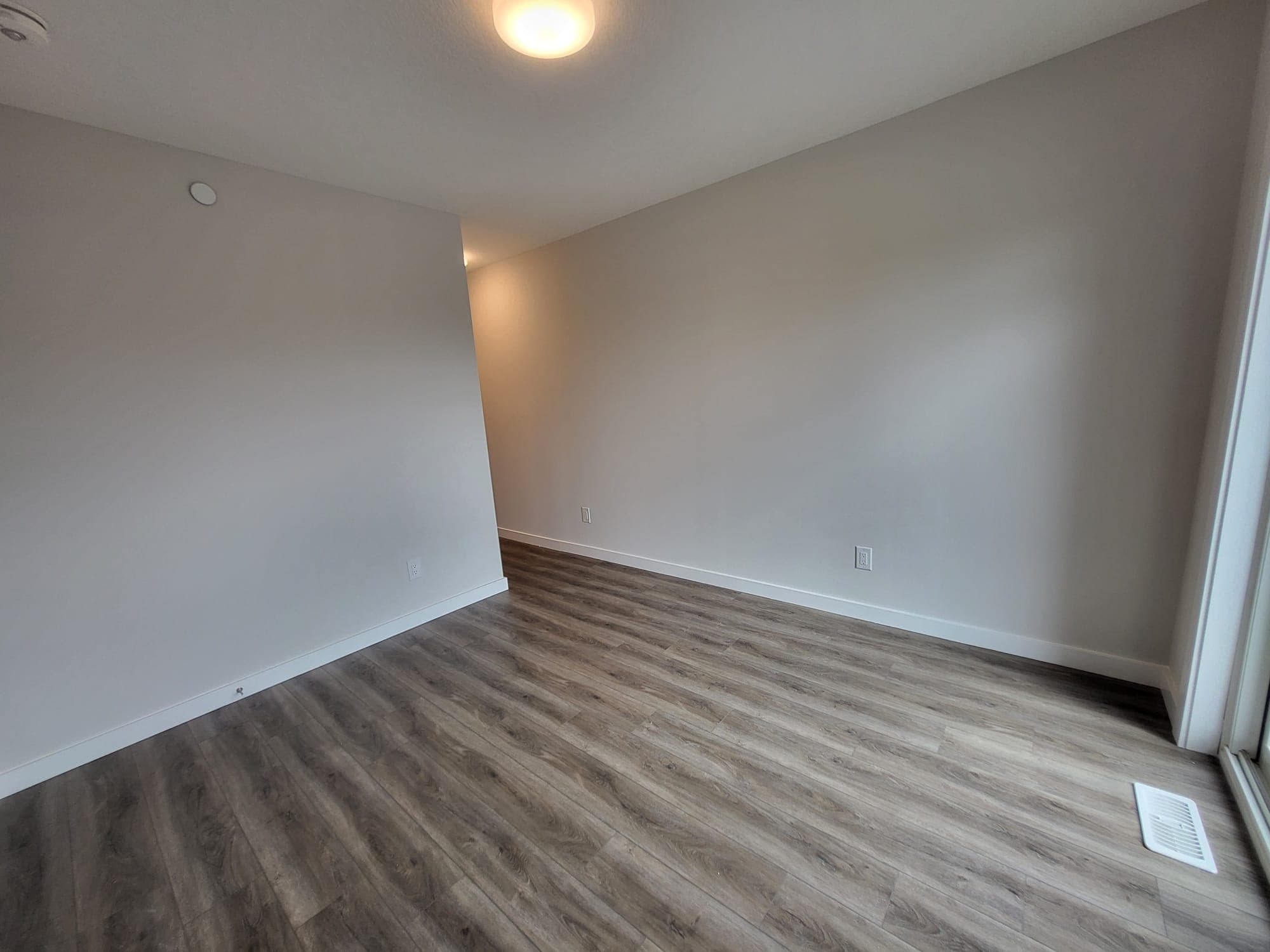K-W Property Management - Photo 18