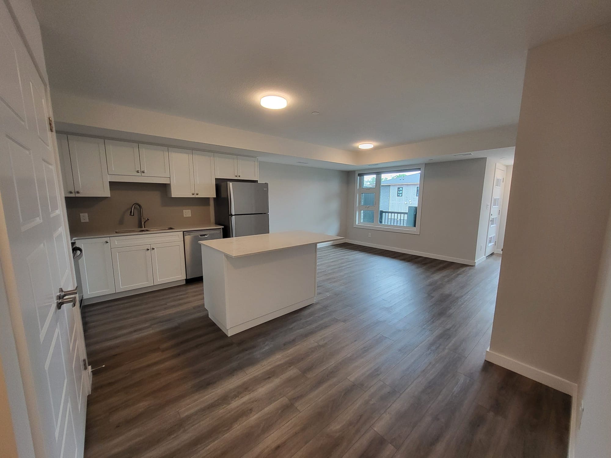 K-W Property Management - Photo 8