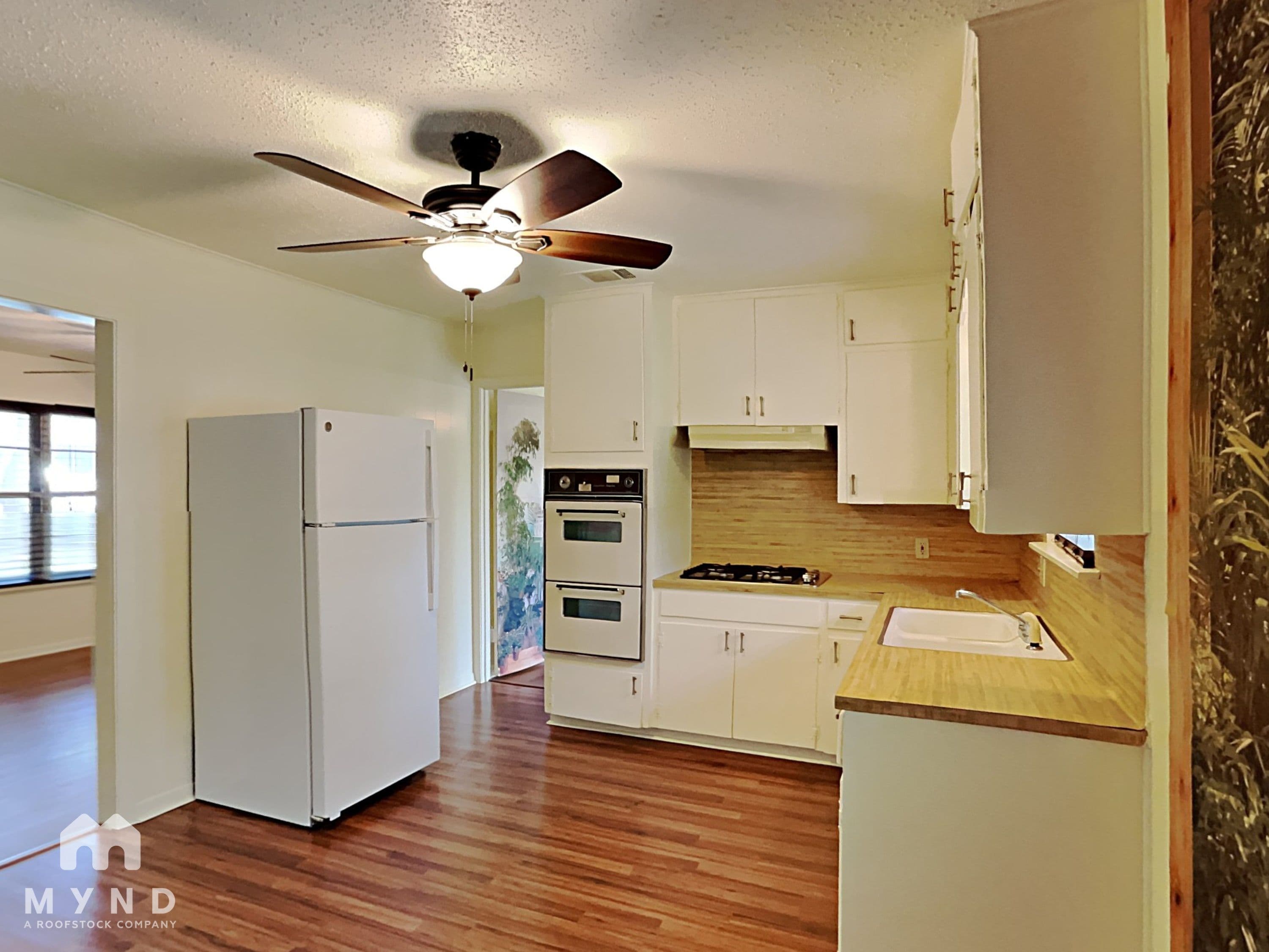 MYND — 3 Bedroom(s) and 1 Bathroom(s) - Photo 2