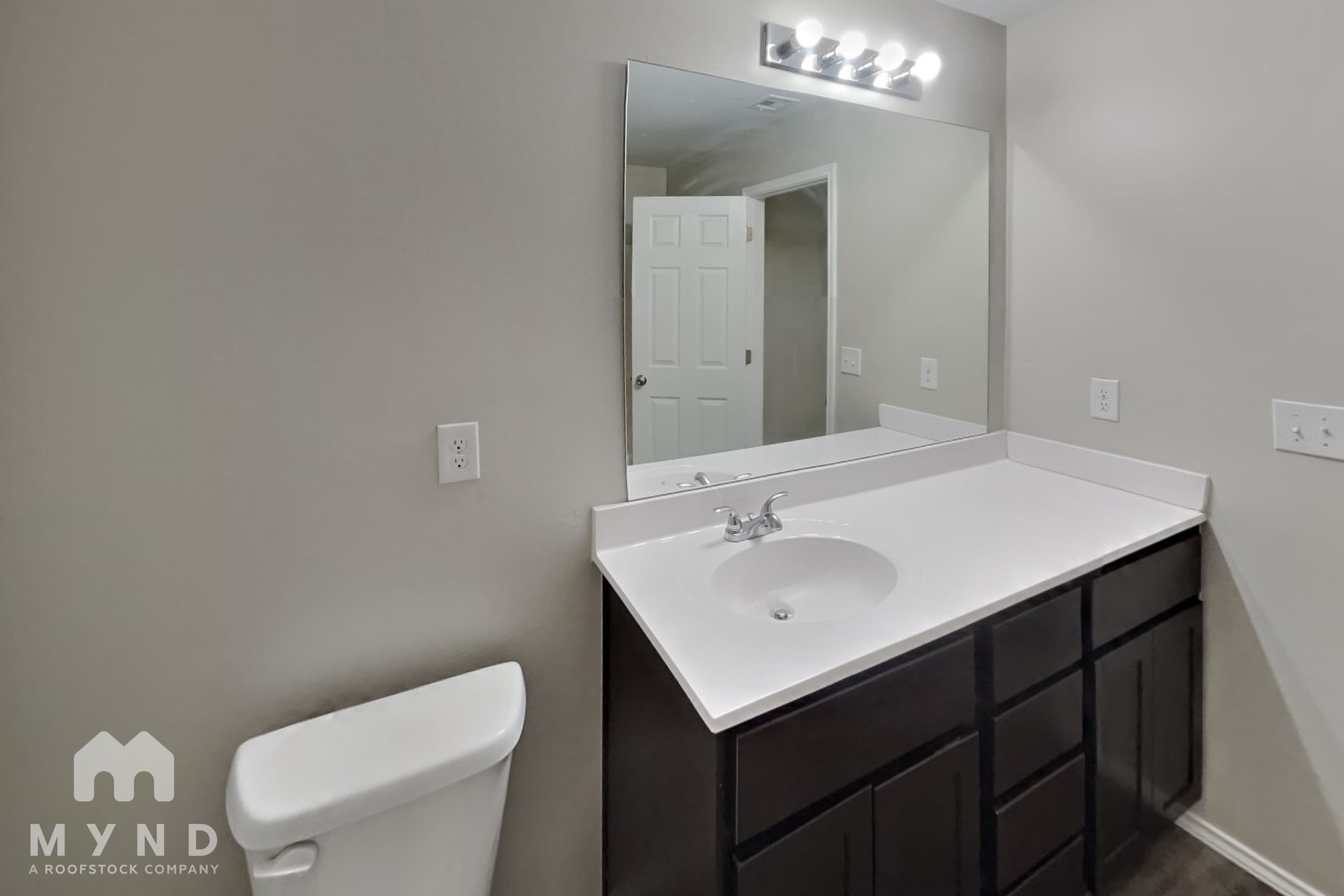MYND — 4 Bedroom(s) and 2 Bathroom(s) - Photo 9