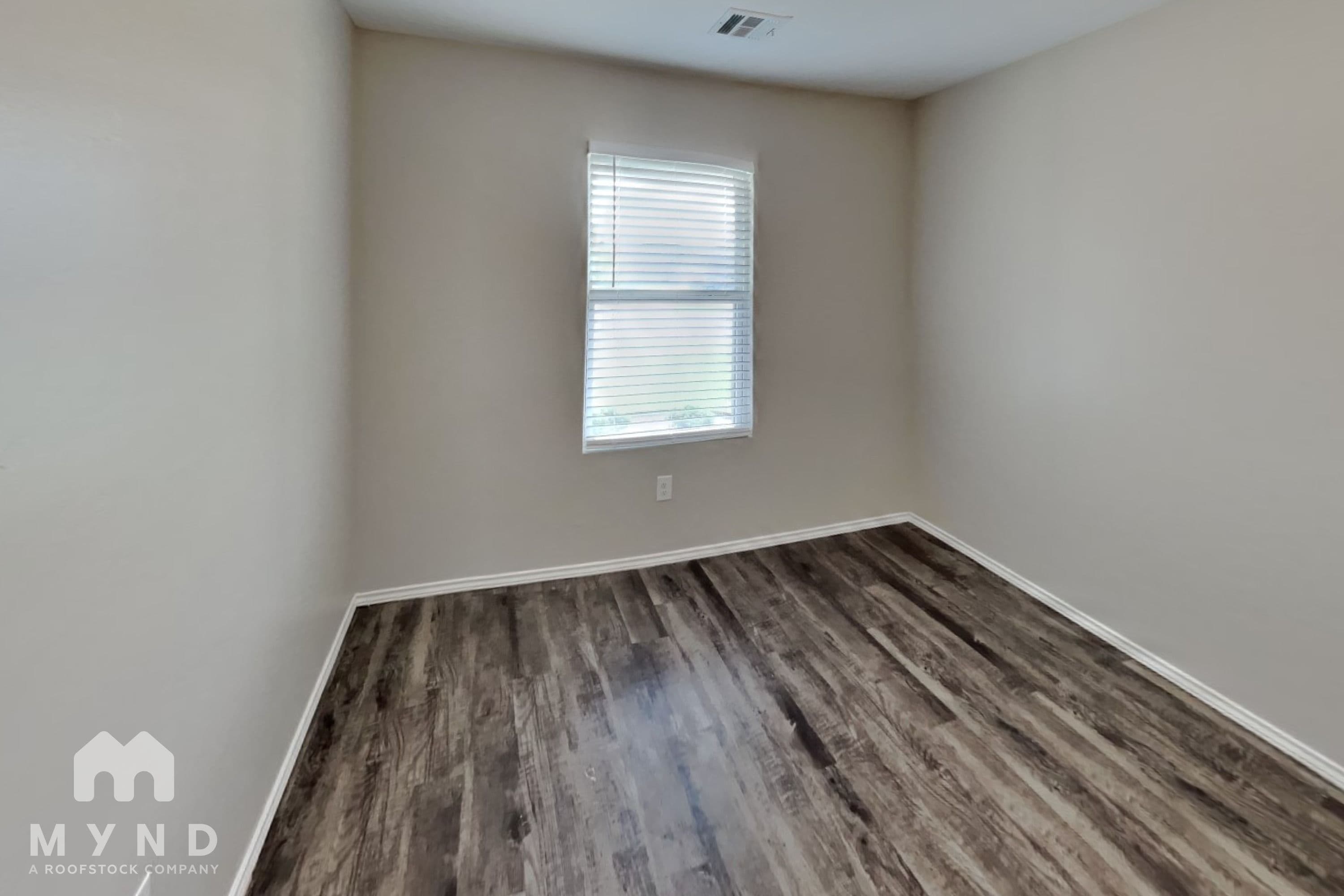 MYND — 4 Bedroom(s) and 2 Bathroom(s) - Photo 13