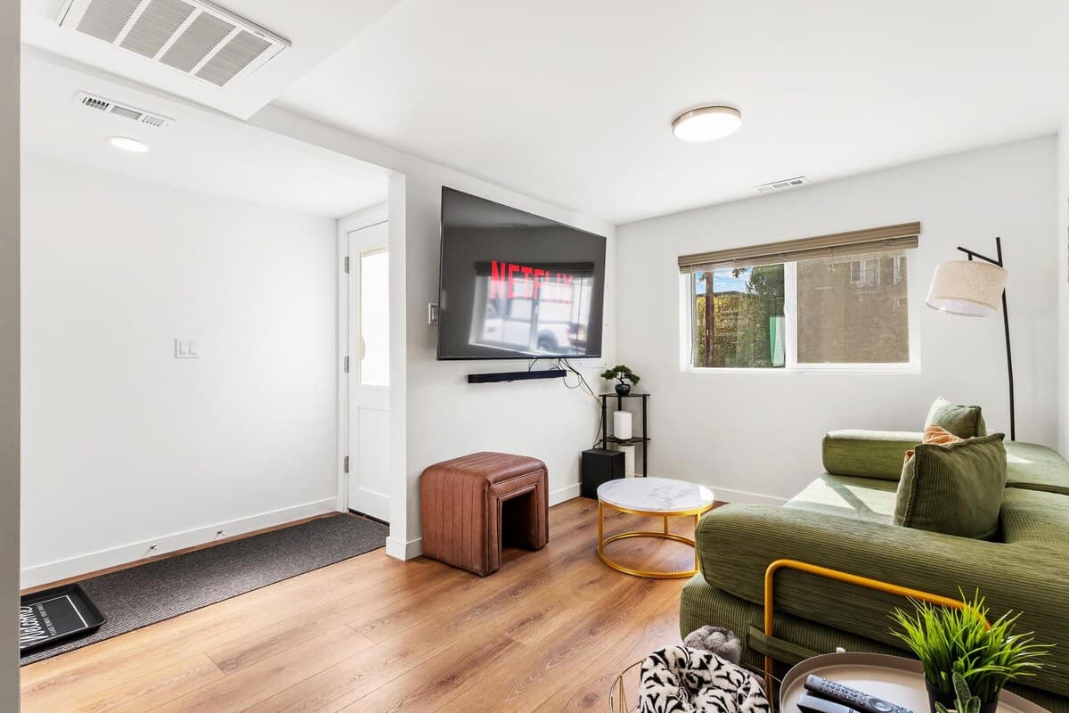 Rhenti — 2 Bedroom(s) and 1 Bathroom(s) - Photo 18