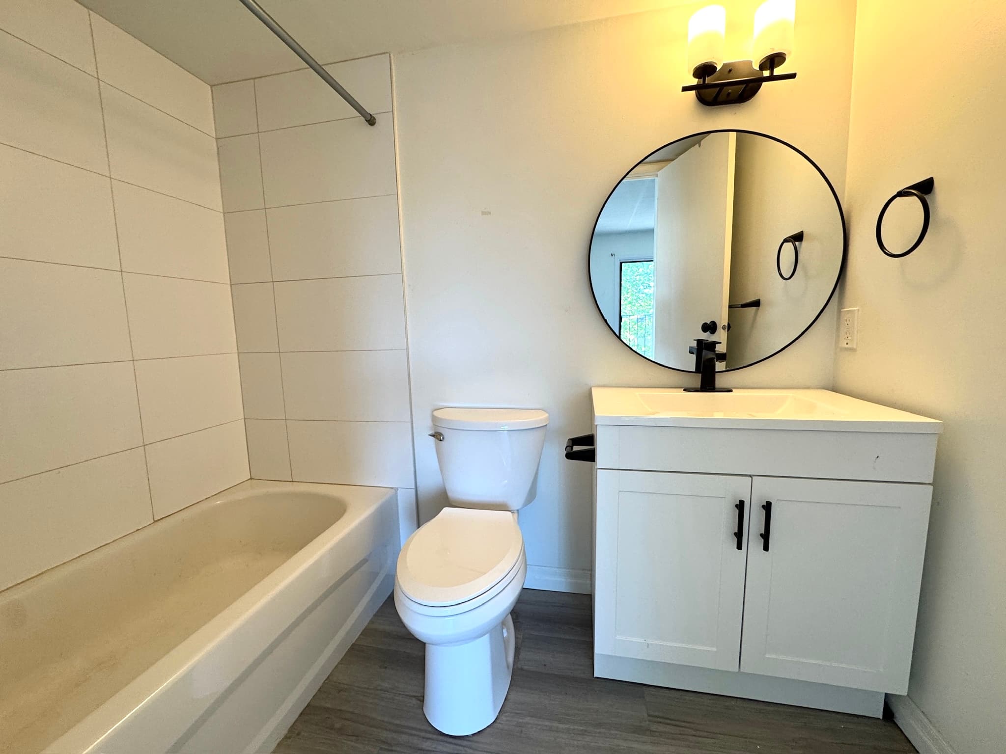 Whitehall Apartments — 103 - Photo 9