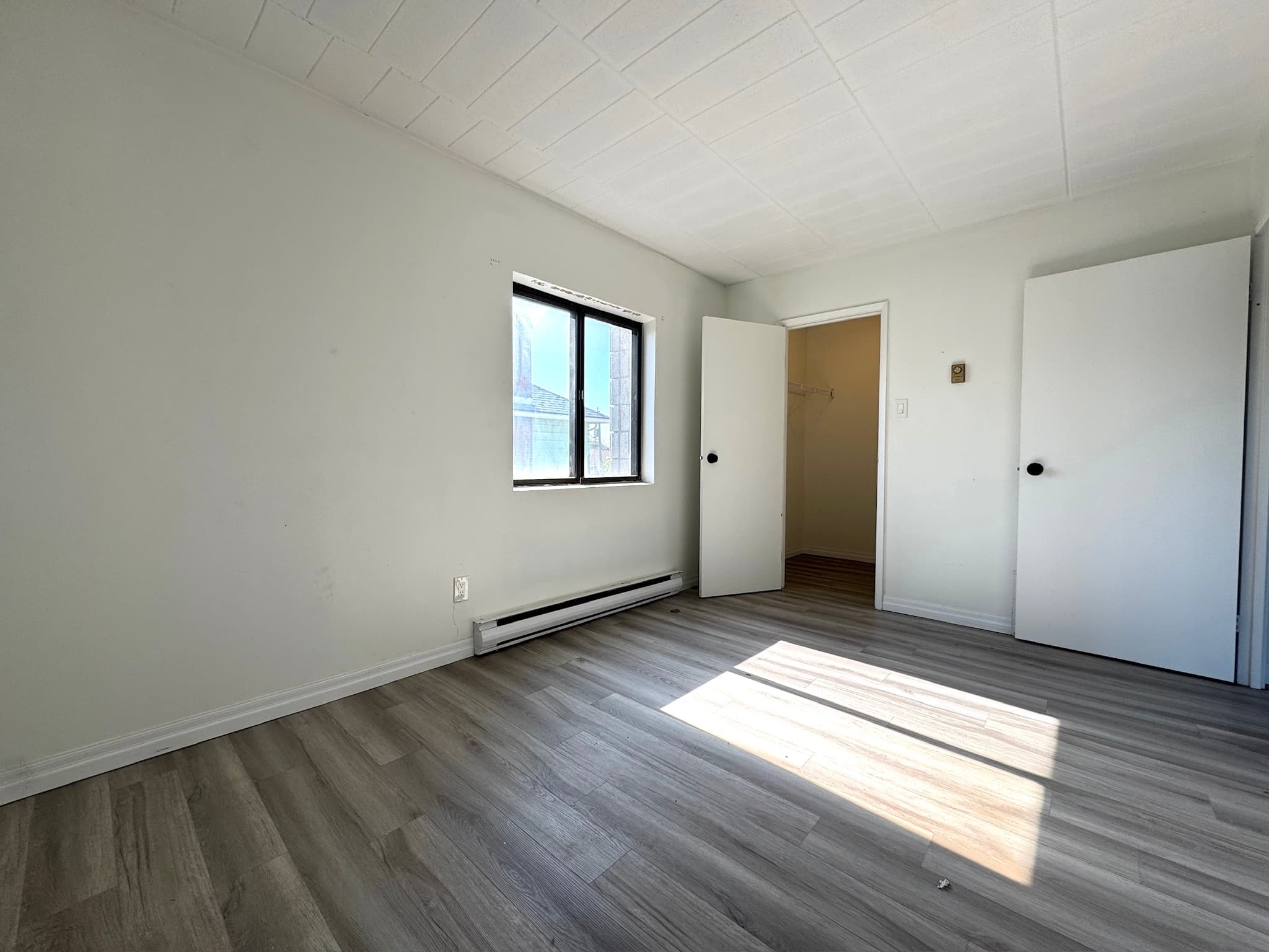 Whitehall Apartments — 103 - Photo 8