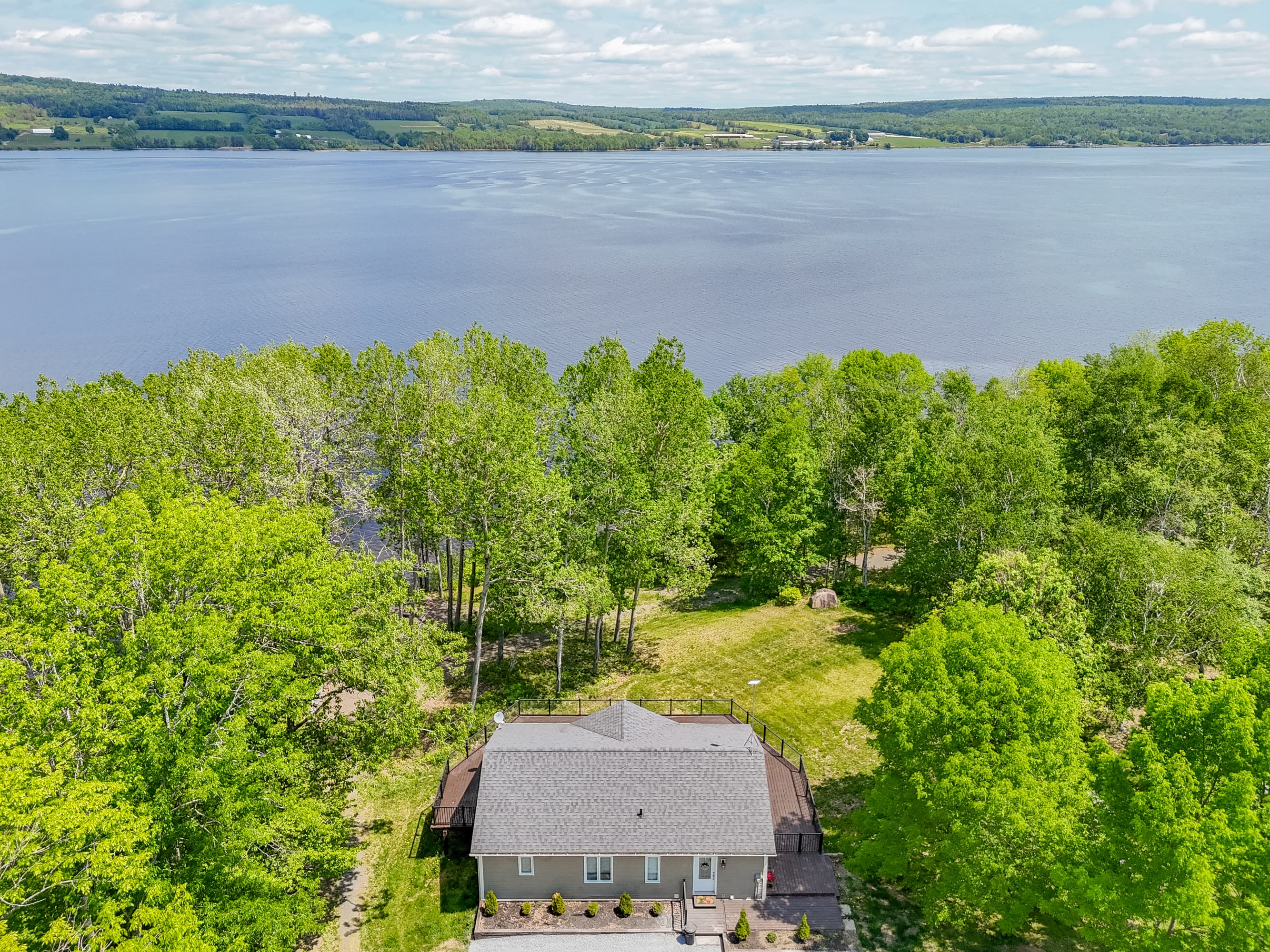 Fredericton Property Management — 3 Bedroom(s) and 3 Bathroom(s) - Photo 45