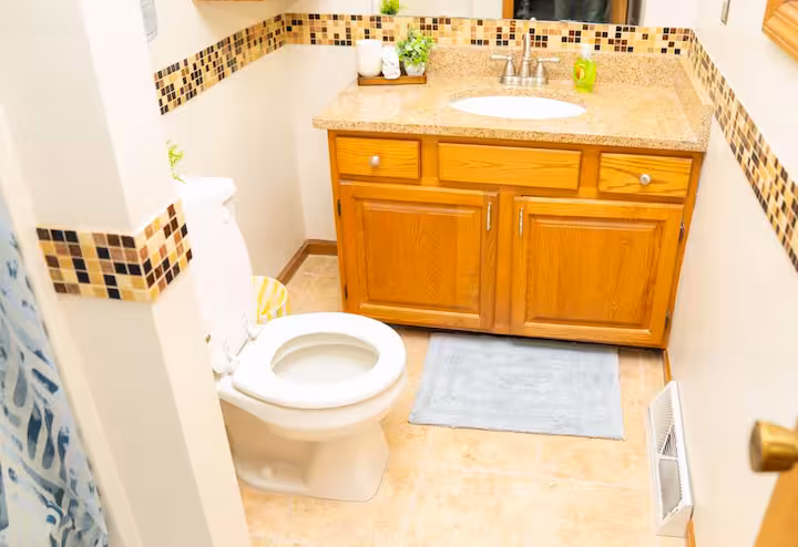 Rhenti — 4 Bedroom(s) and 3 Bathroom(s) - Photo 13