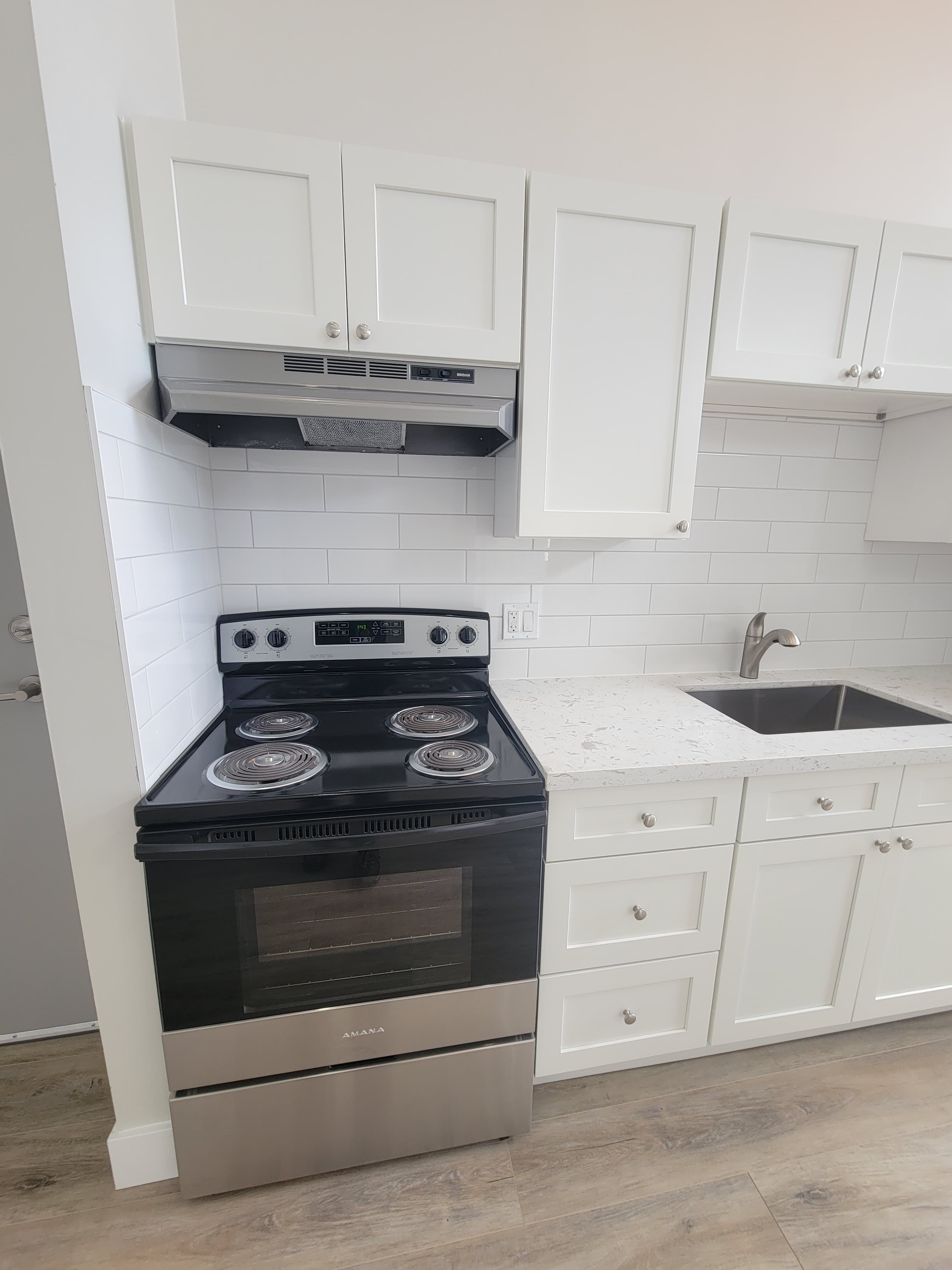 The Palace Apartments — Apt3 - Photo 38