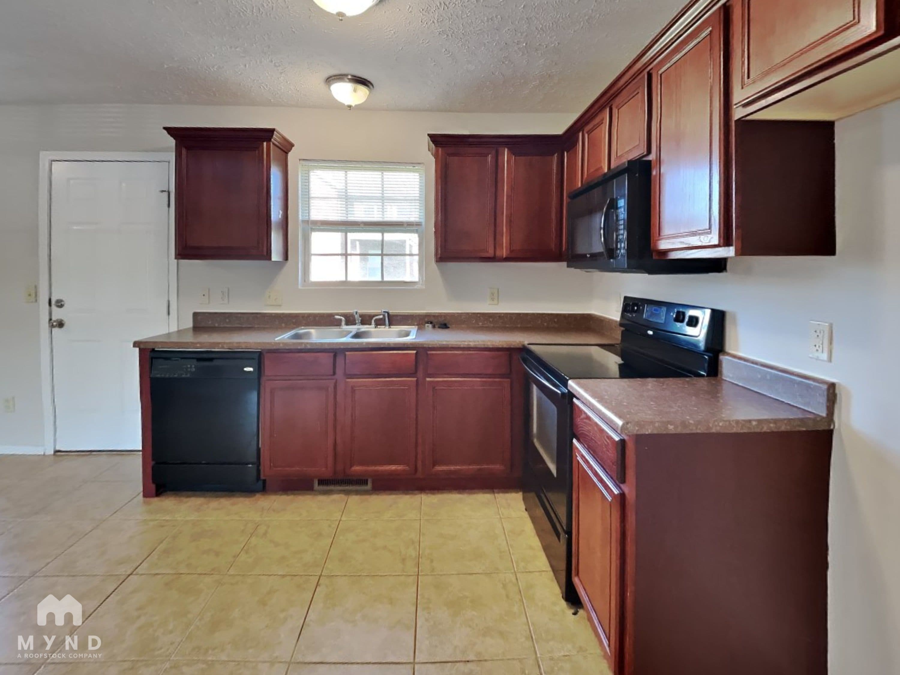 MYND — 4 Bedroom(s) and 2 Bathroom(s) - Photo 10