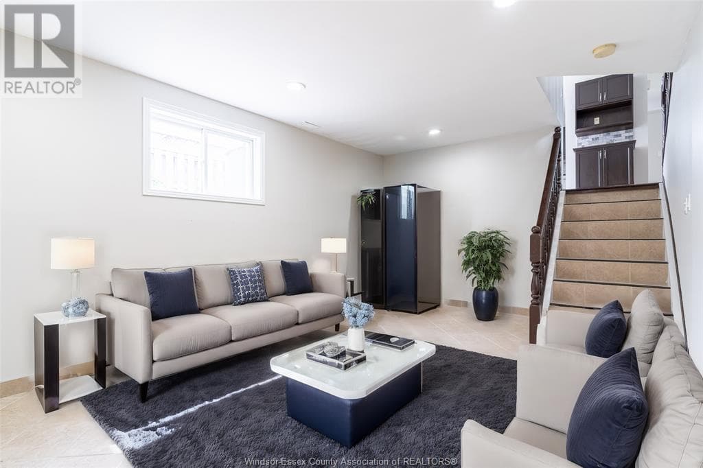 Maximum Property Solutions — 3 Bedroom(s) and 1 Bathroom(s) - Photo 22