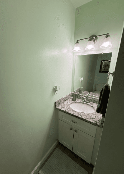 Rhenti — 2 Bedroom(s) and 2 Bathroom(s) - Photo 4