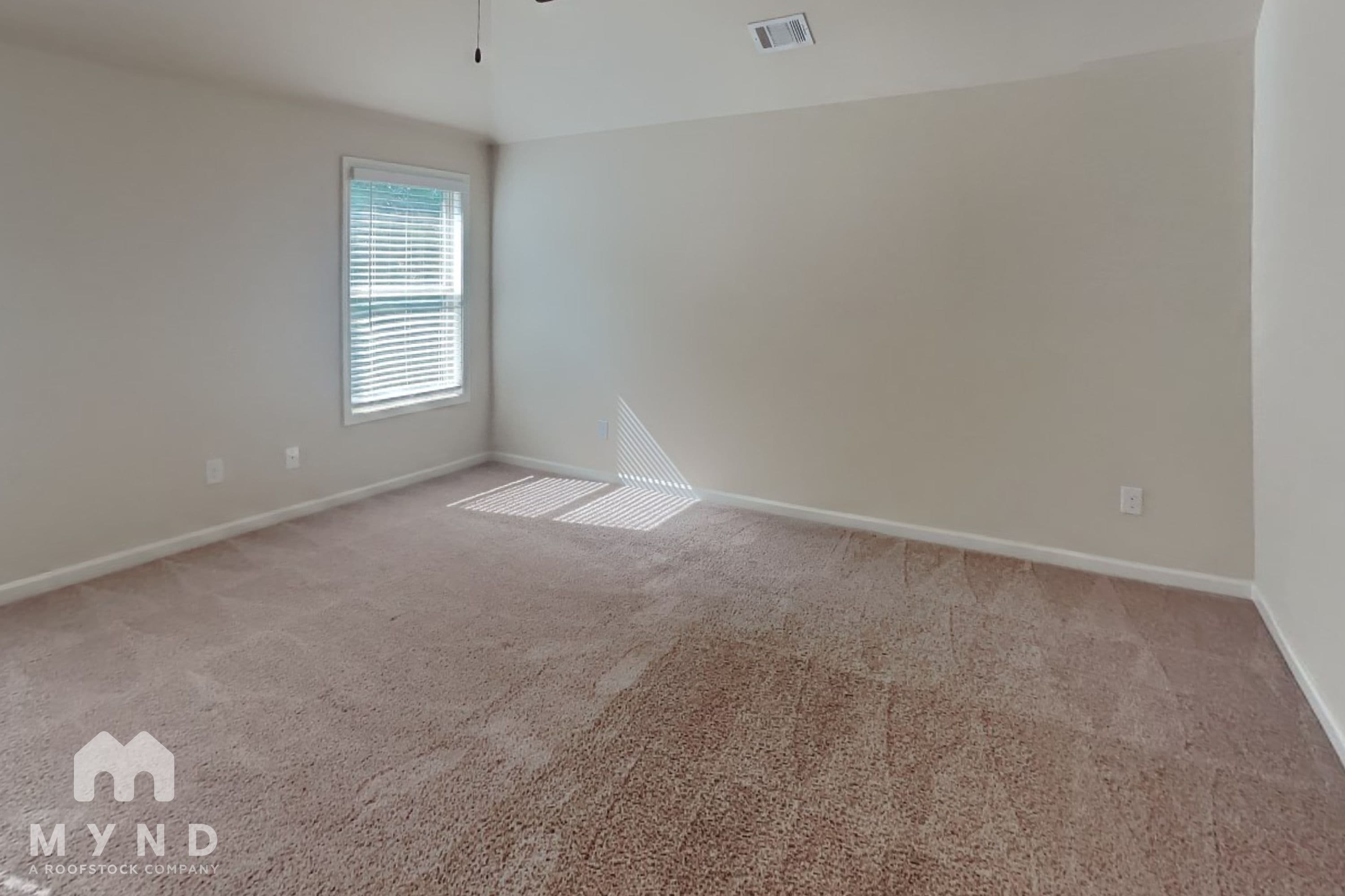MYND — 4 Bedroom(s) and 2.5 Bathroom(s) - Photo 8