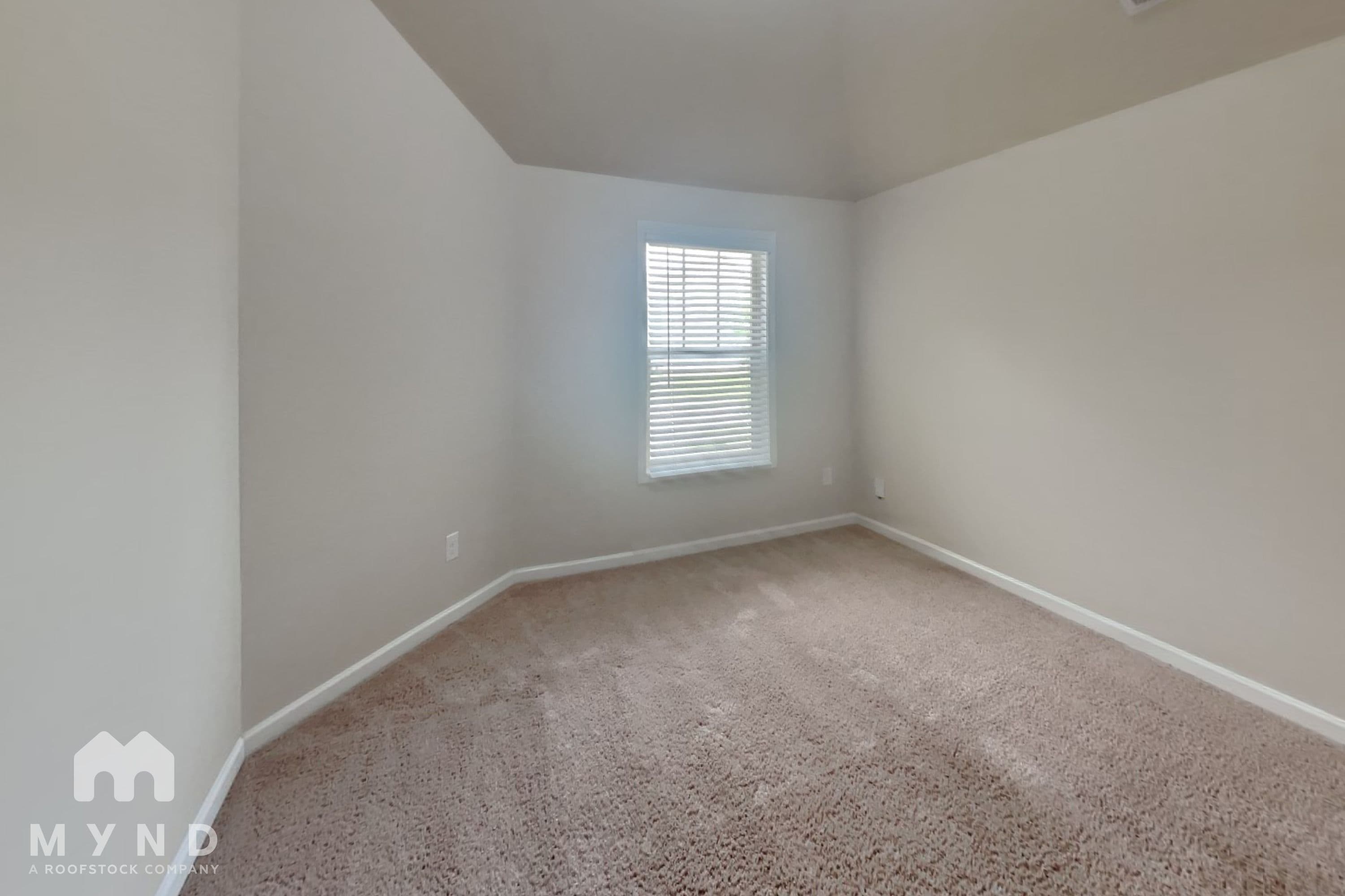 MYND — 4 Bedroom(s) and 2.5 Bathroom(s) - Photo 12