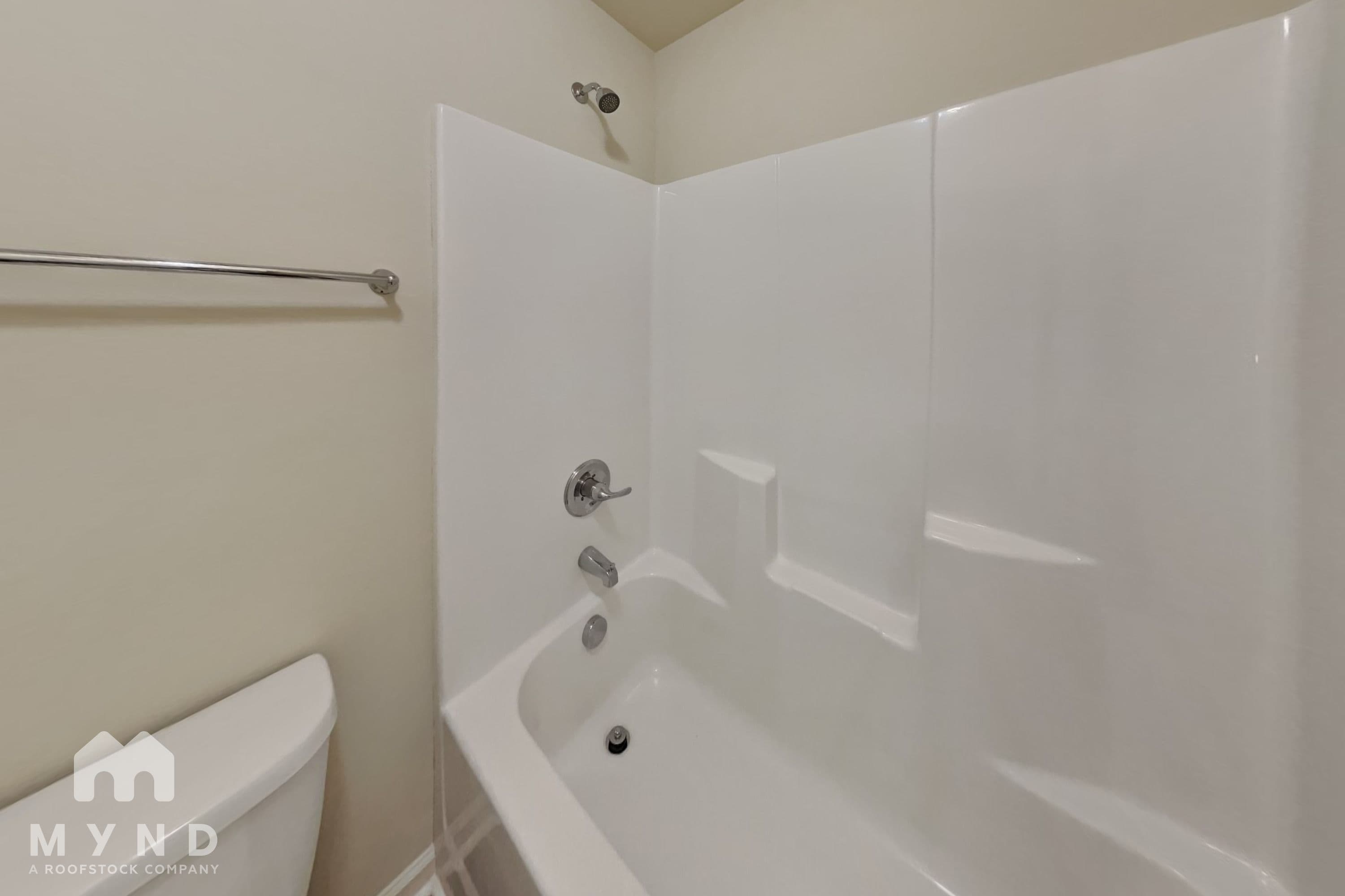 MYND — 4 Bedroom(s) and 2.5 Bathroom(s) - Photo 16
