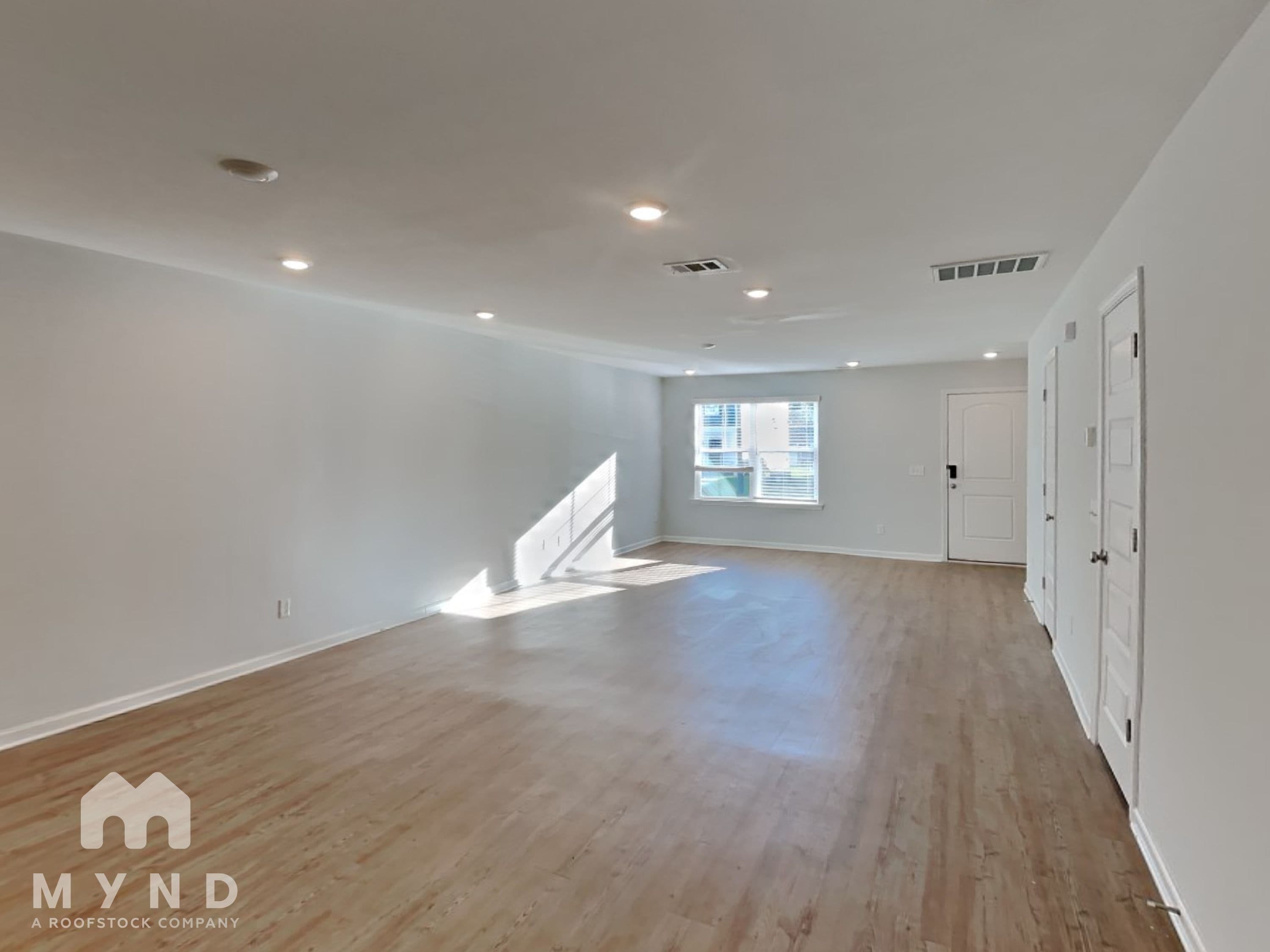 MYND — 3 Bedroom(s) and 2.5 Bathroom(s) - Photo 5