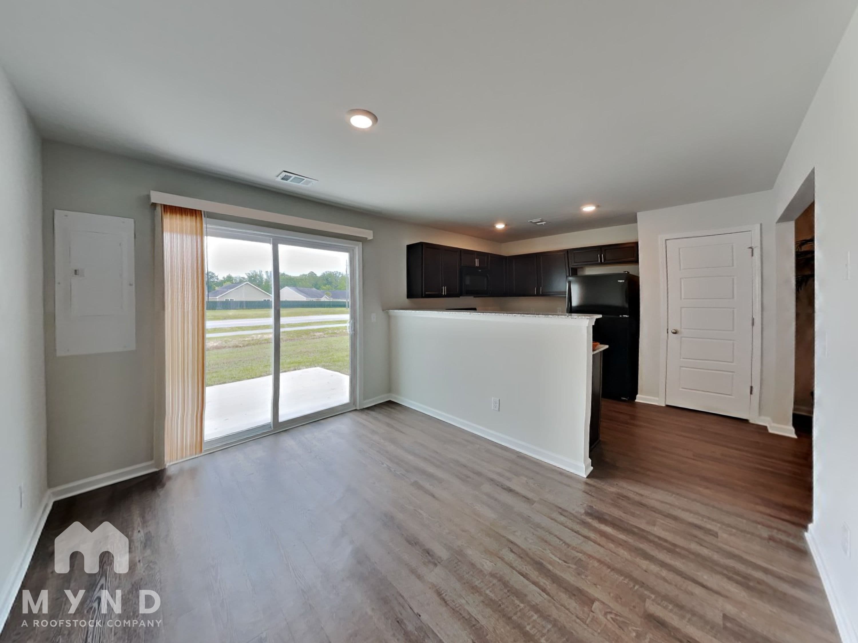MYND — 3 Bedroom(s) and 2.5 Bathroom(s) - Photo 7