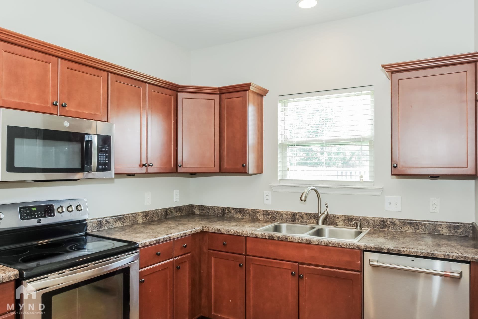 MYND — 4 Bedroom(s) and 2 Bathroom(s) - Photo 11