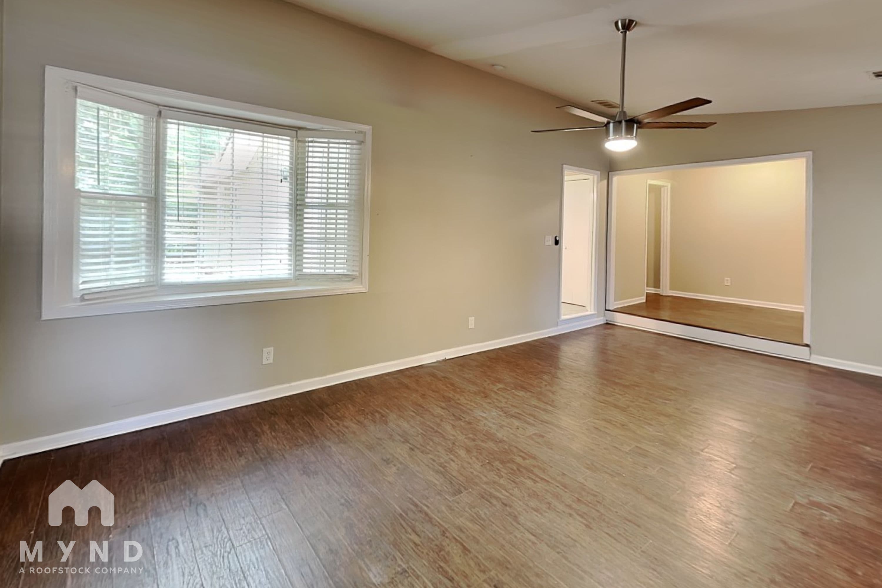 MYND — 3 Bedroom(s) and 2.5 Bathroom(s) - Photo 3