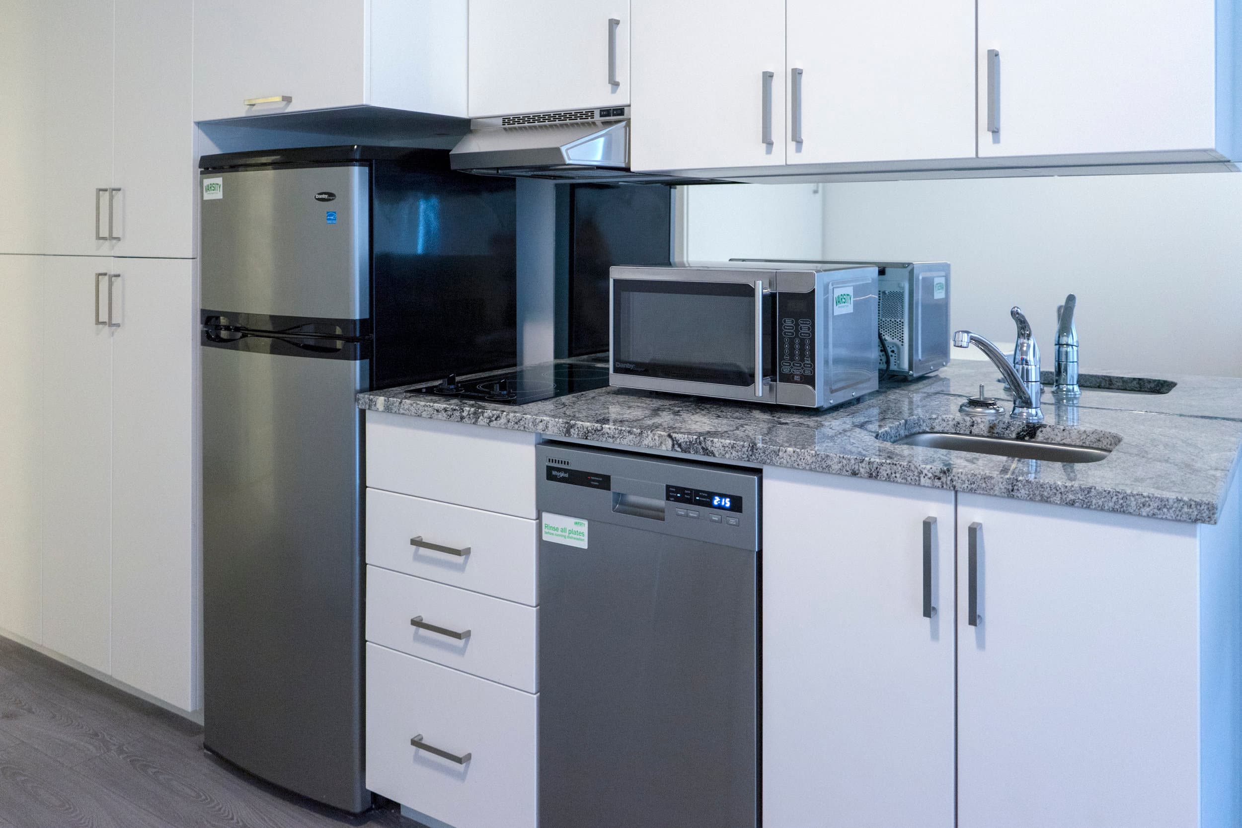 1900 Simcoe Street North, 414 — 414 - Photo 5