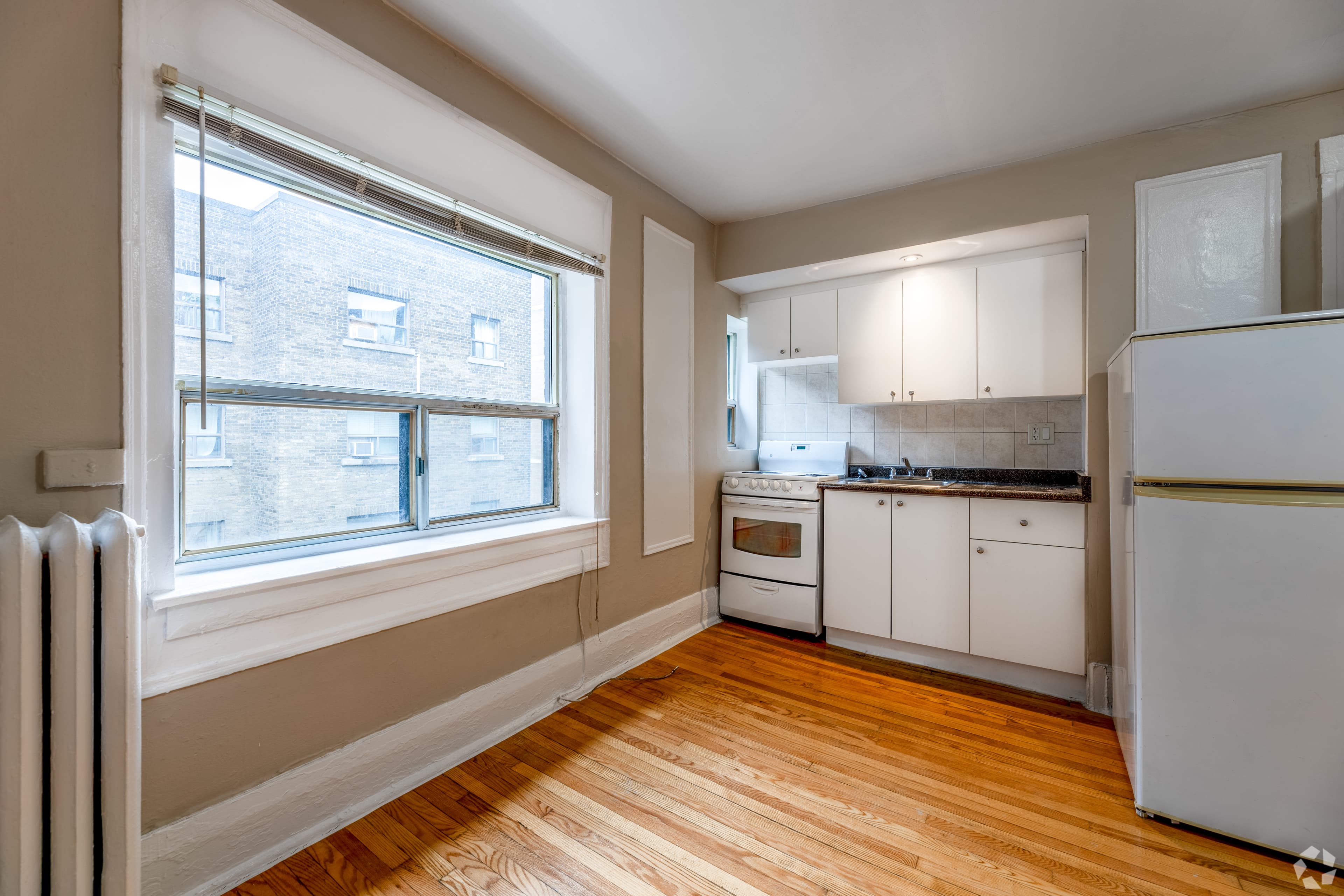 North44 Property Management — Bachelor + Den - Photo 37