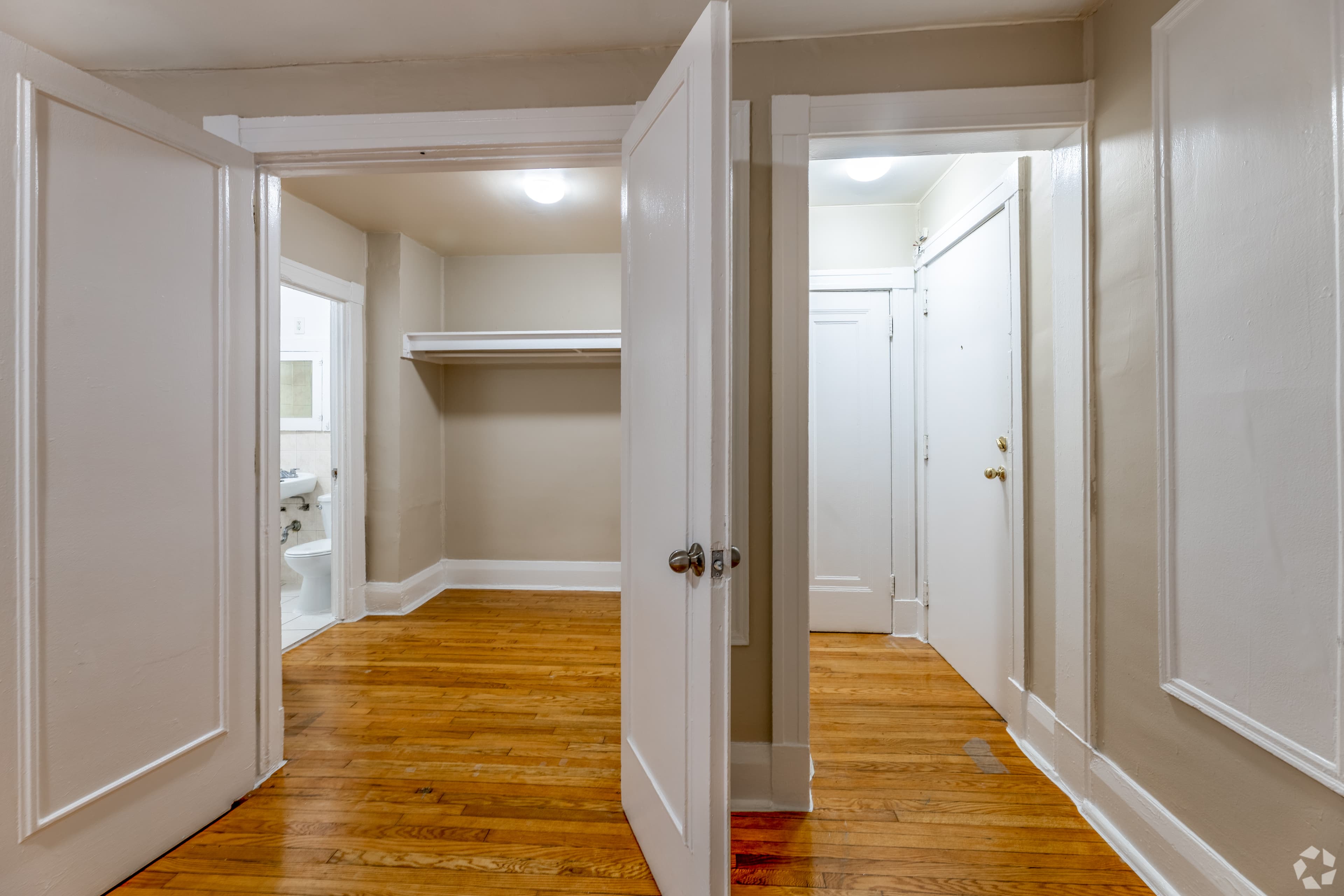 North44 Property Management — Bachelor + Den - Photo 39