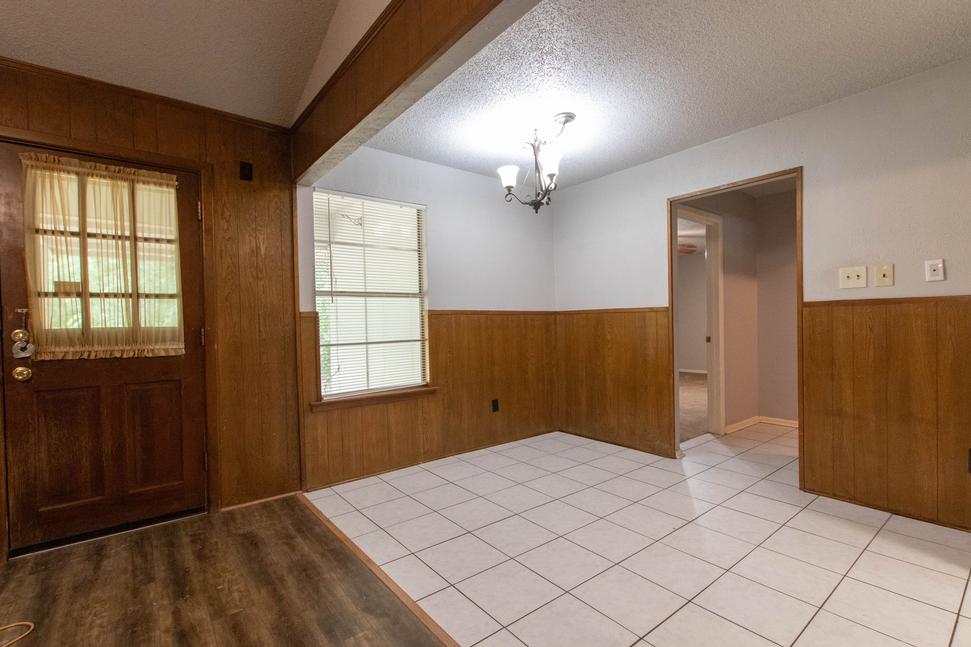 Scott Brown Properties — 3 Bedroom(s) and 2 Bathroom(s) - Photo 5